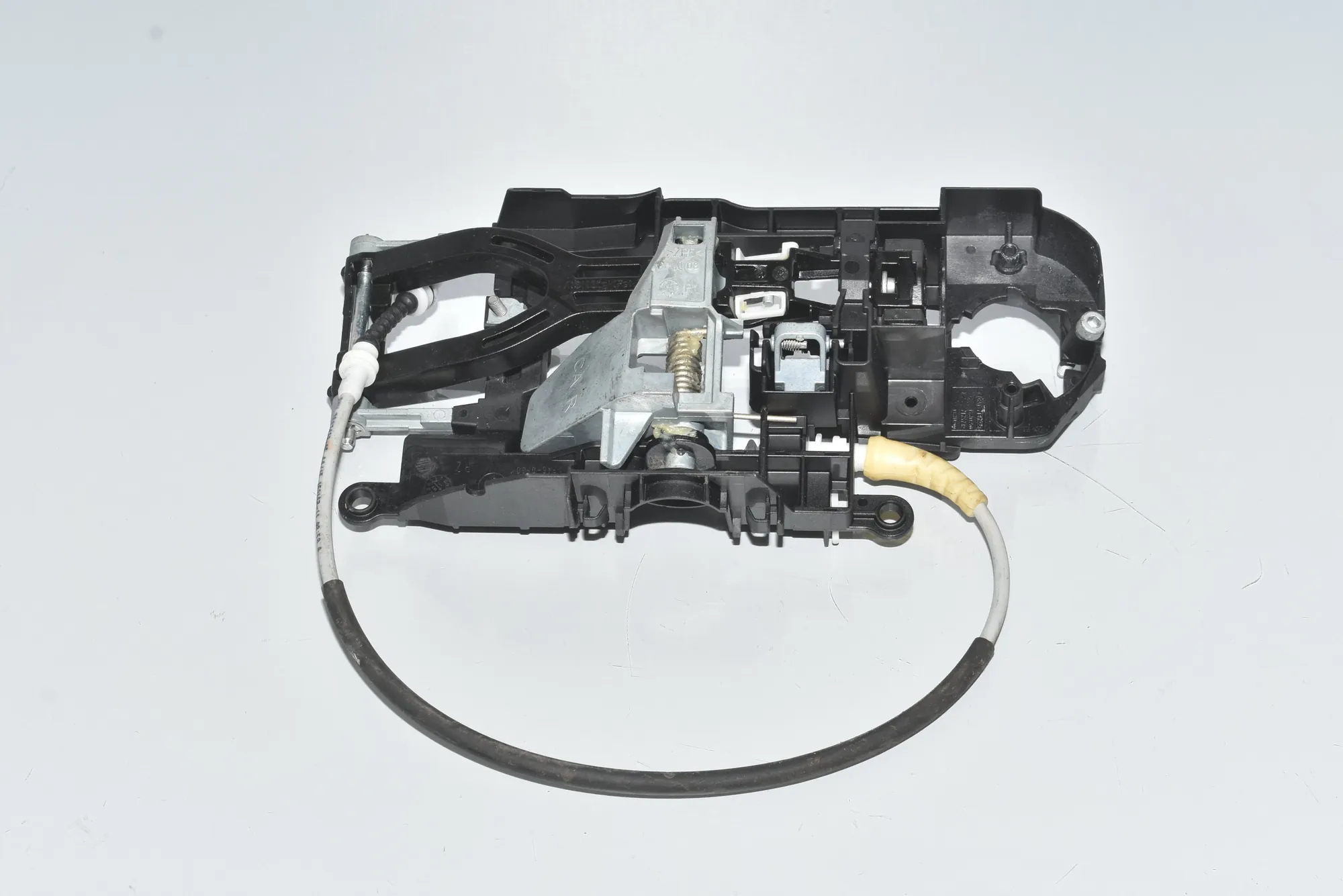 Rear Right Door Interior Handle Frame – OEM 51217187228 · BMW 5 (F10) 535 d xDrive 2015 – 3