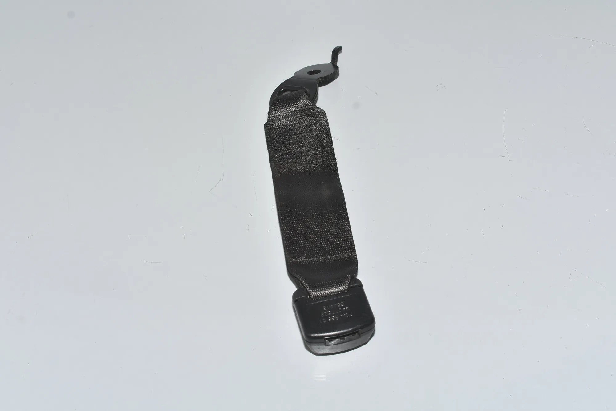 Rear Middle Seat Buckle – OEM 72117244836 · BMW 5 (F10) 535 d xDrive 2015 – 2