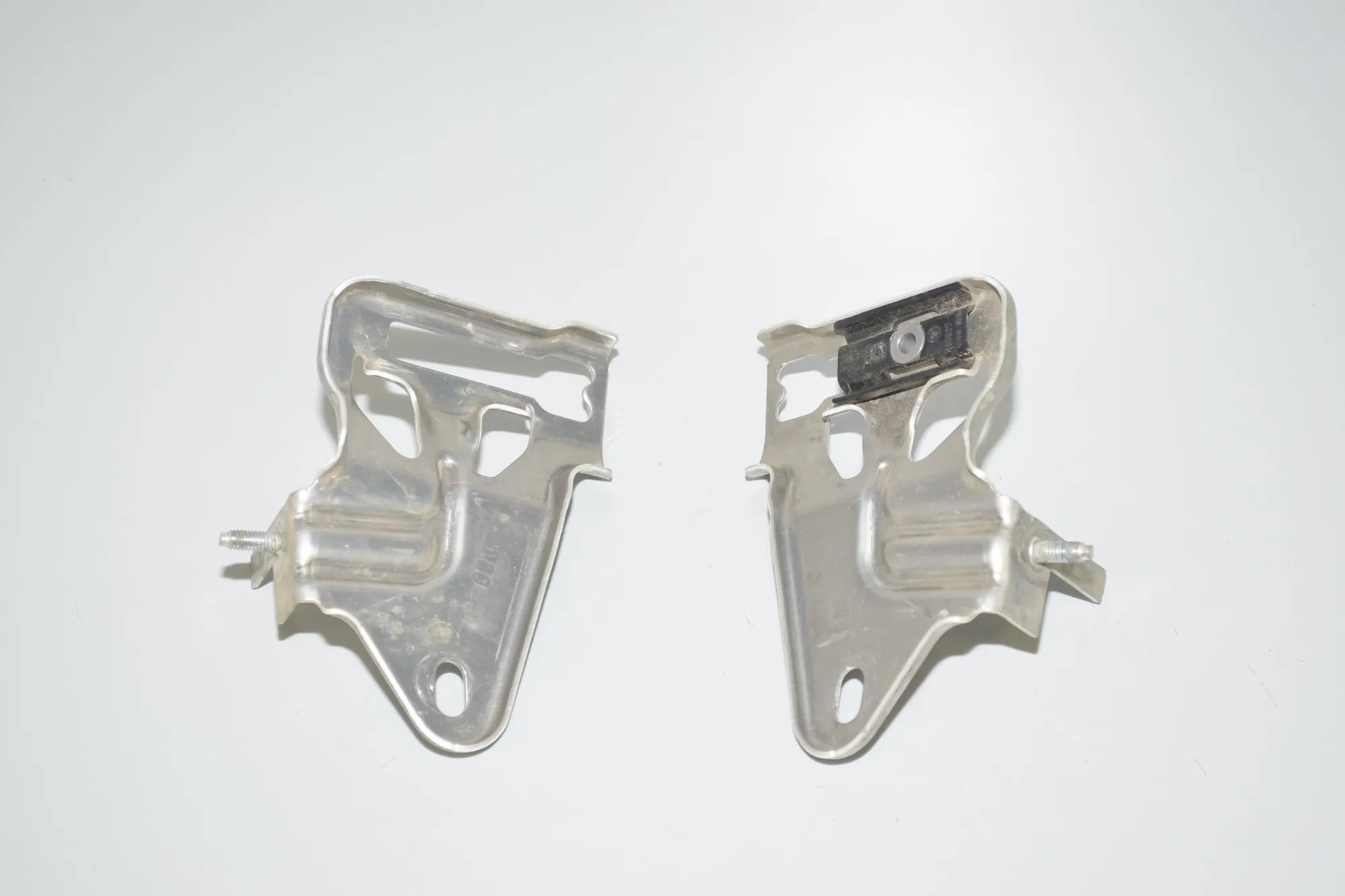 Bracket – OEM 7310743 · BMW i3 (I01) Hybrid 2017 – 3