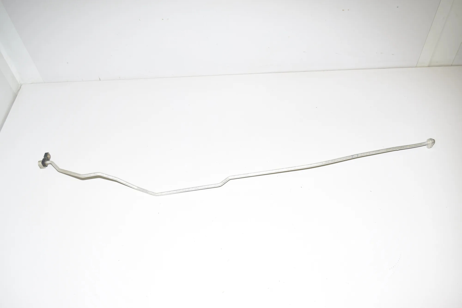 A/C Air Con Hose Pipe – OEM 9331558 · BMW i3 (I01) Hybrid 2017 – 2