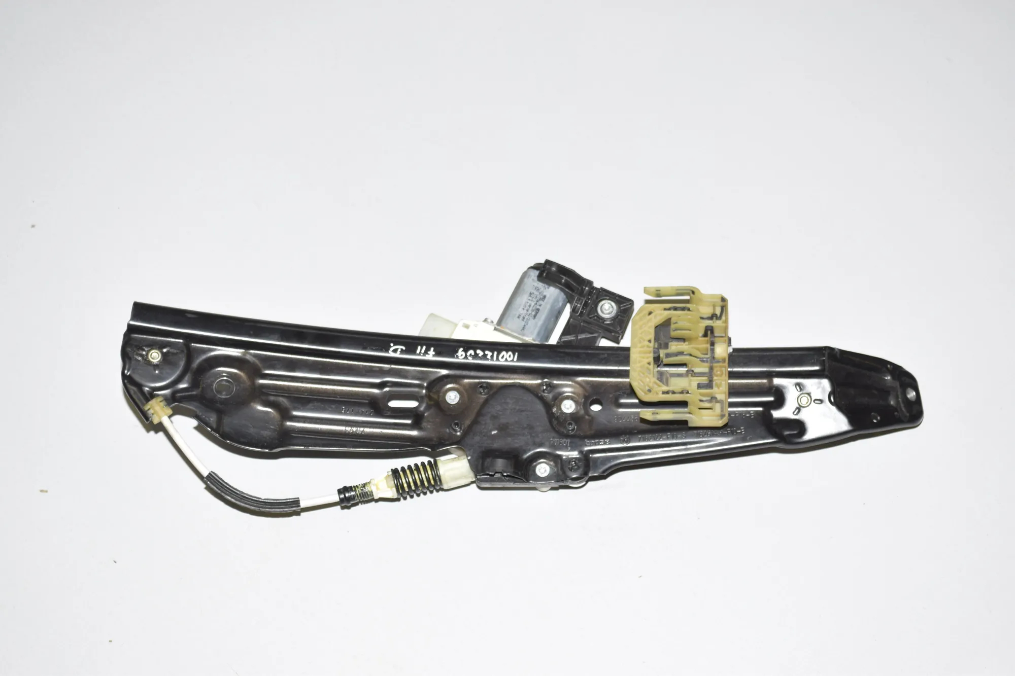 Rear Right Door Window Regulator – OEM 7182614 · BMW 5 Touring (F11) 530 d xDrive 2014 – 3