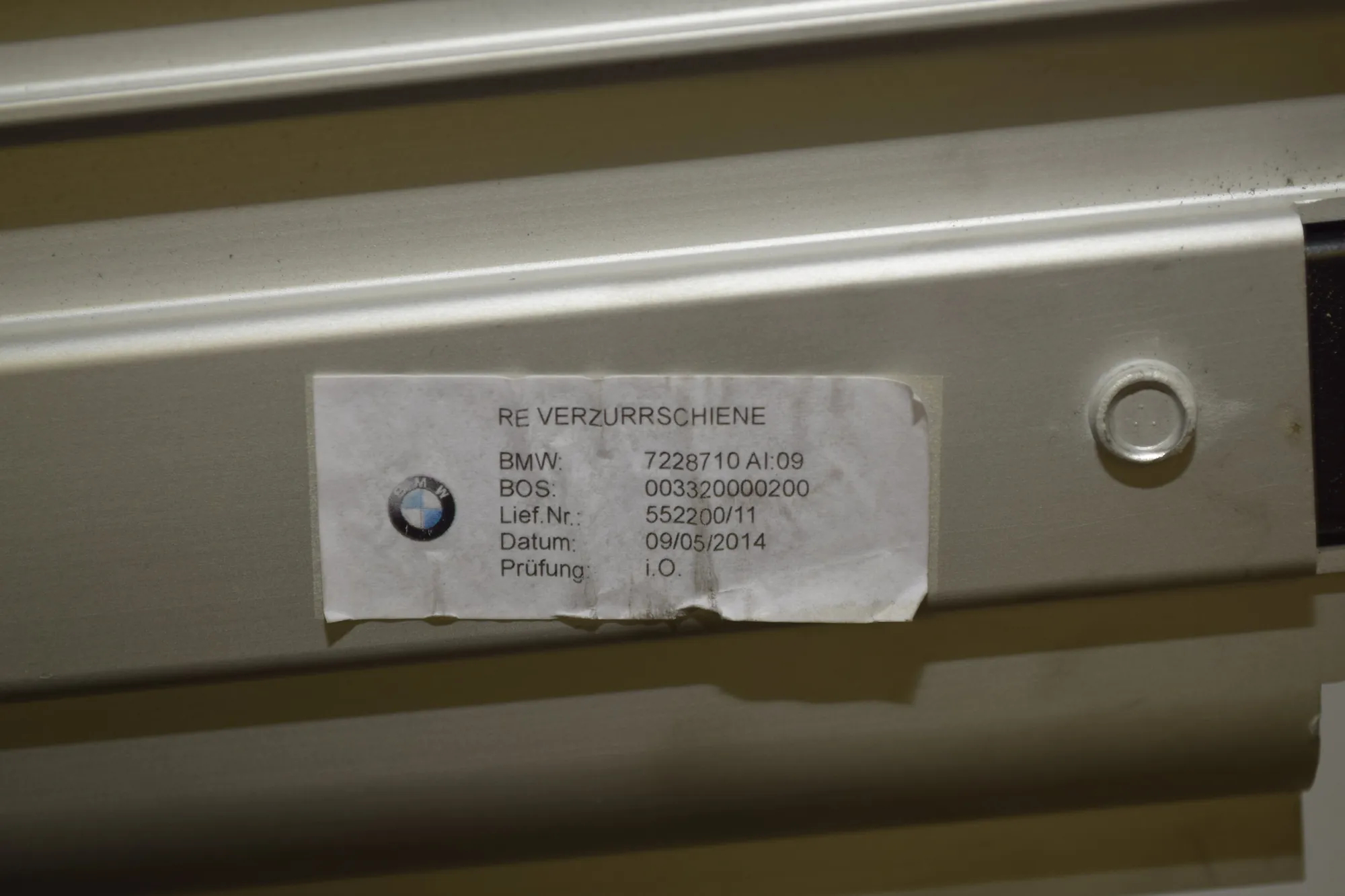 Other Interior Parts – OEM 7228710 · BMW 5 Touring (F11) 530 d xDrive 2014 – 5
