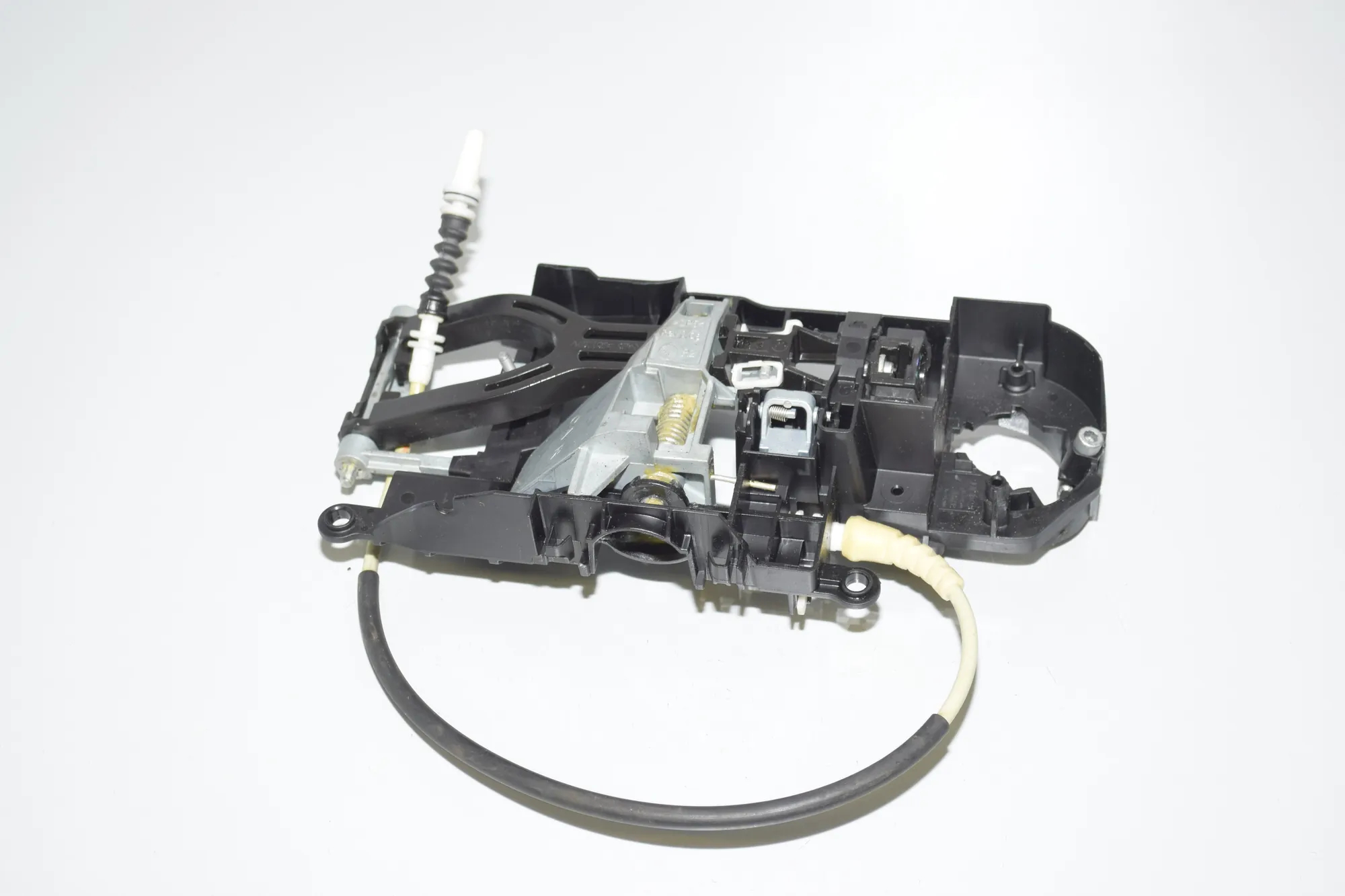 Rear Right Door Interior Handle Frame – OEM 7187228 · BMW 5 Touring (F11) 530 d xDrive 2014