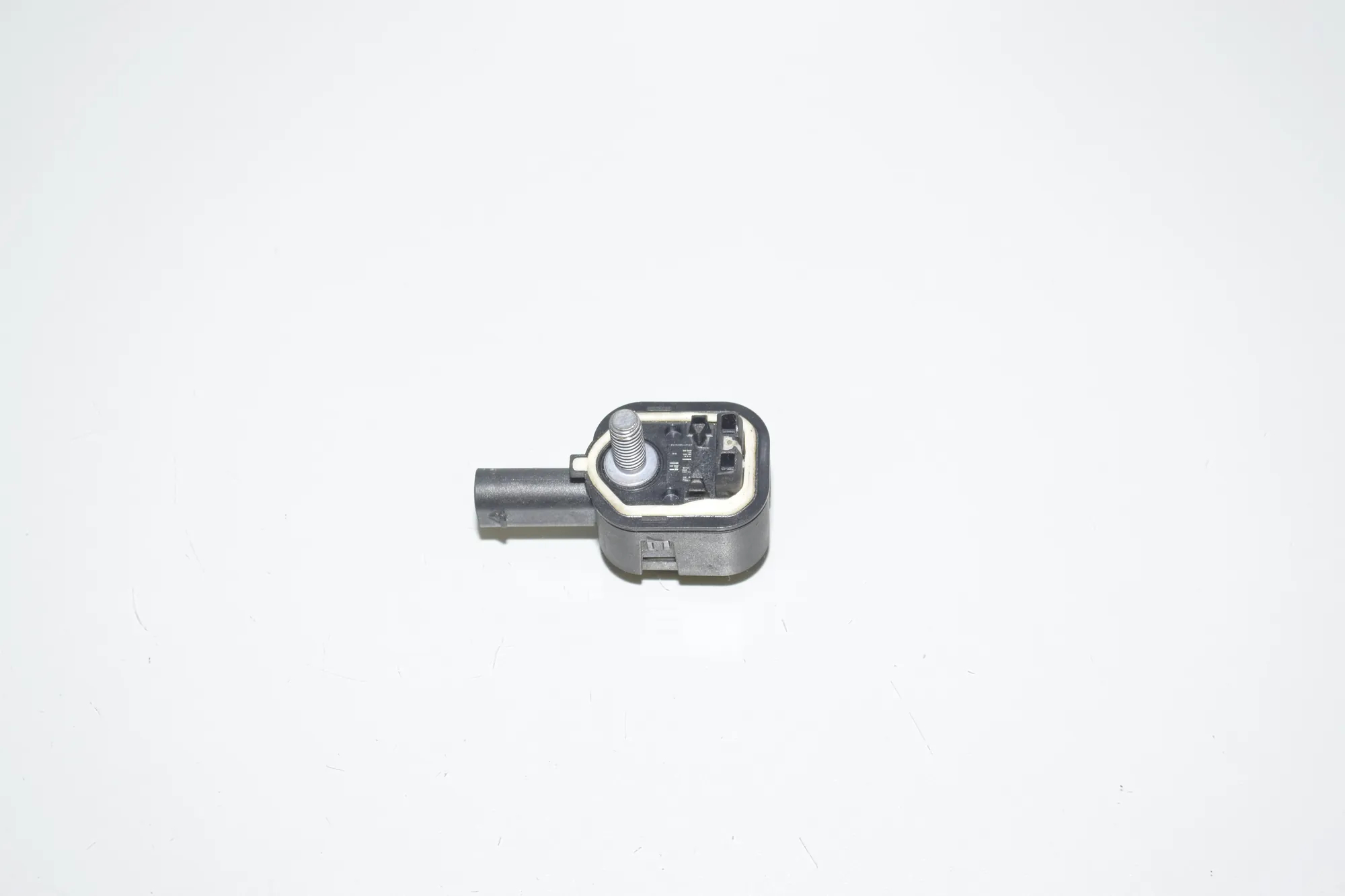 Right Side Impact Sensor – OEM 9224178 · BMW 5 Touring (F11) 530 d xDrive 2014