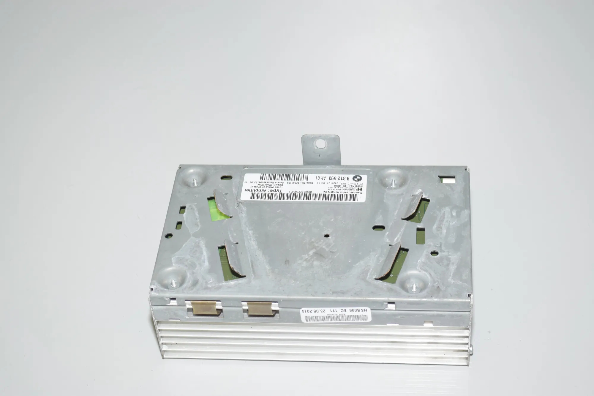 Sound Amplifier – OEM 65129241335 · BMW 5 Touring (F11) 530 d xDrive 2014 – 5