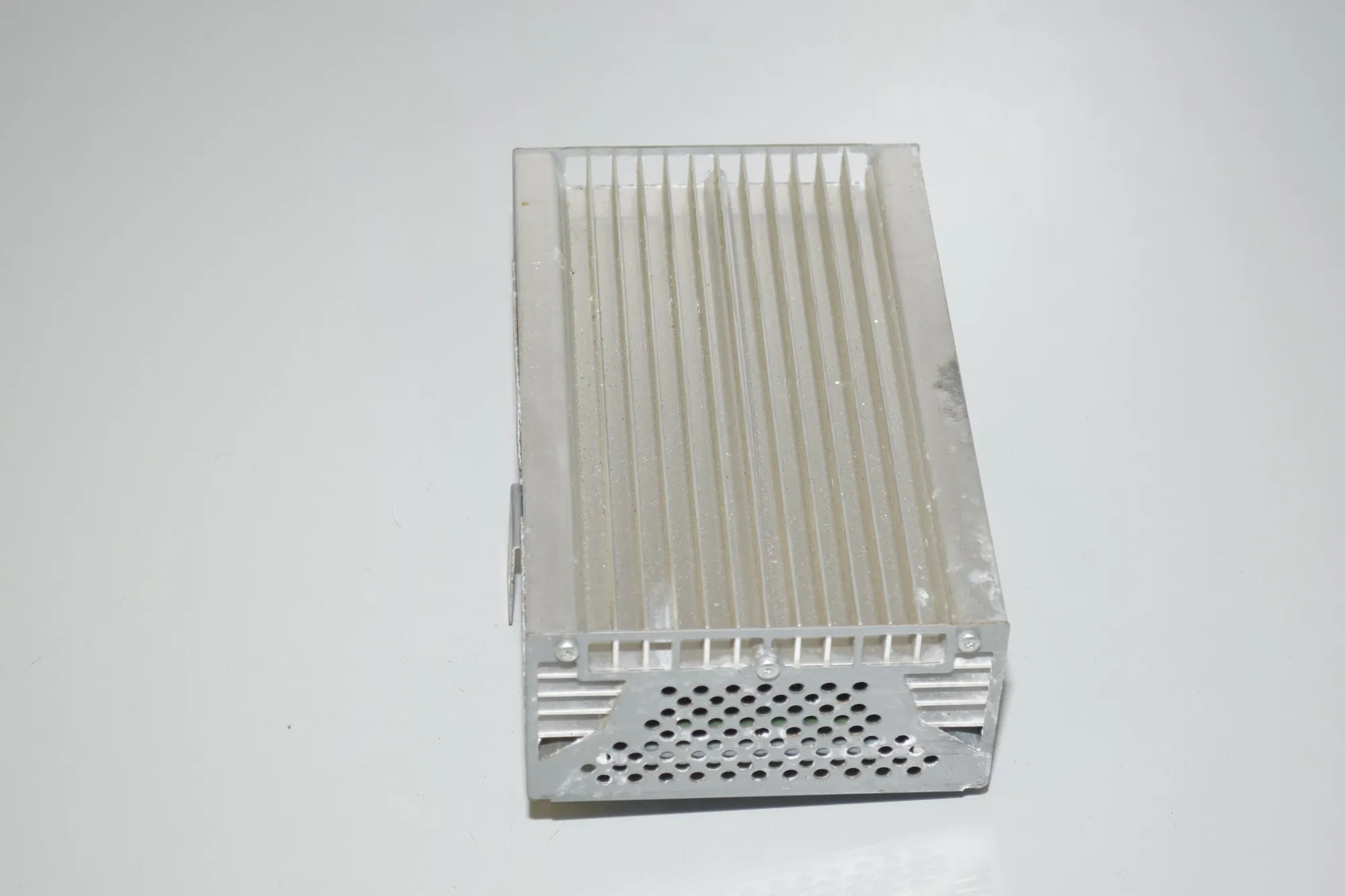 Sound Amplifier – OEM 65129241335 · BMW 5 Touring (F11) 530 d xDrive 2014 – 3