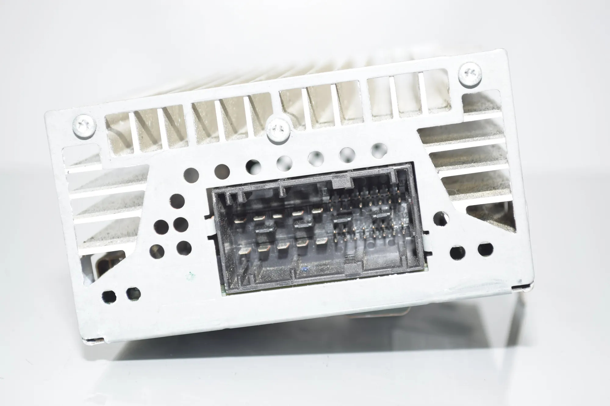 Sound Amplifier – OEM 65129241335 · BMW 5 Touring (F11) 530 d xDrive 2014 – 4