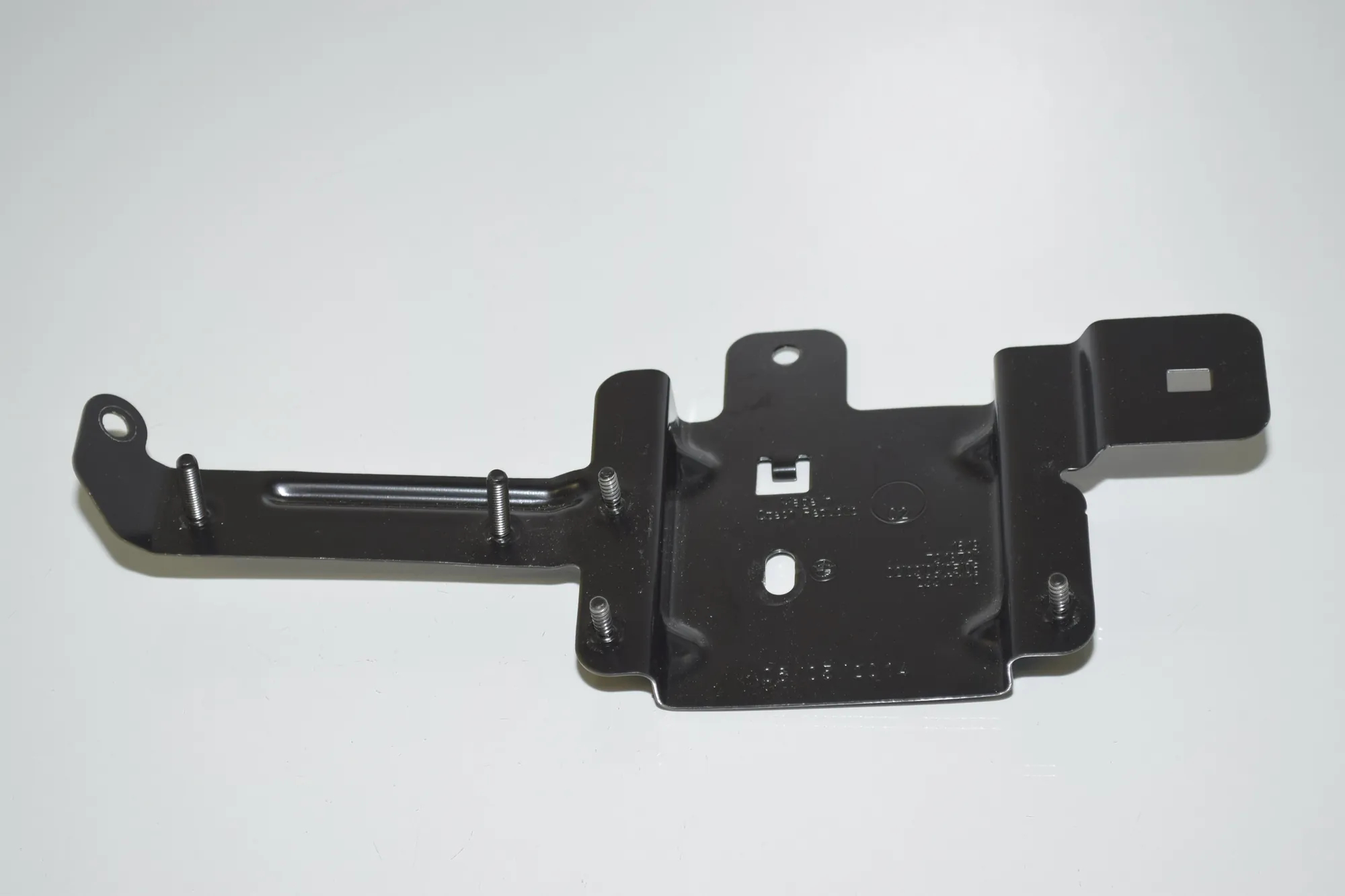Bracket – OEM 7318721 · BMW 5 Touring (F11) 530 d xDrive 2014 – 2