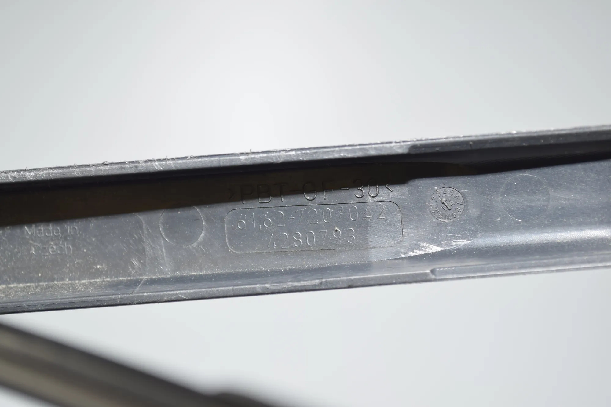 Rear Window Wiper – OEM 7066175 · BMW 5 Touring (F11) 530 d xDrive 2014 – 6