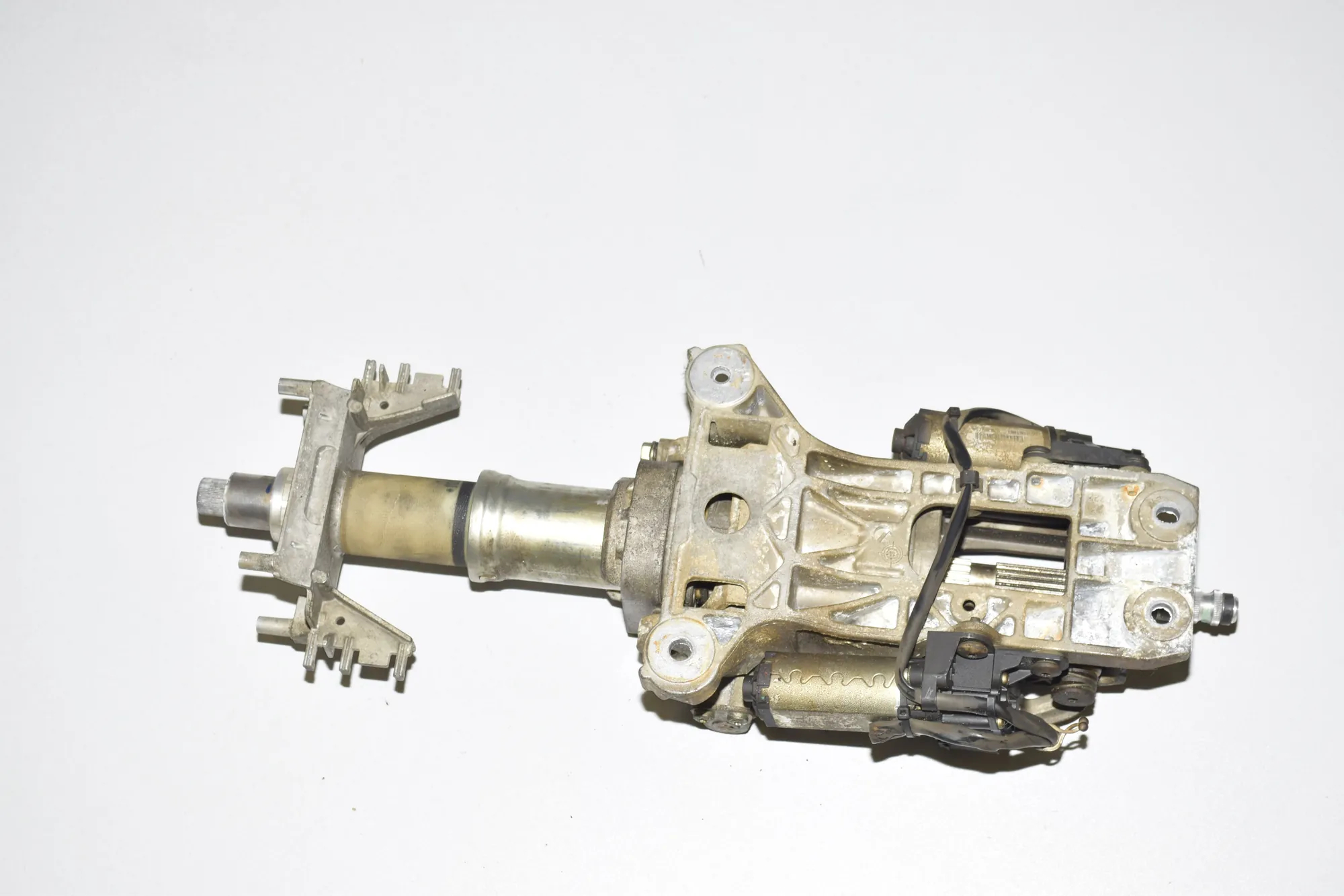 Steering Wheel Adjustment Mechanism – OEM 6788155 · BMW 5 Touring (F11) 530 d xDrive 2014 – 4