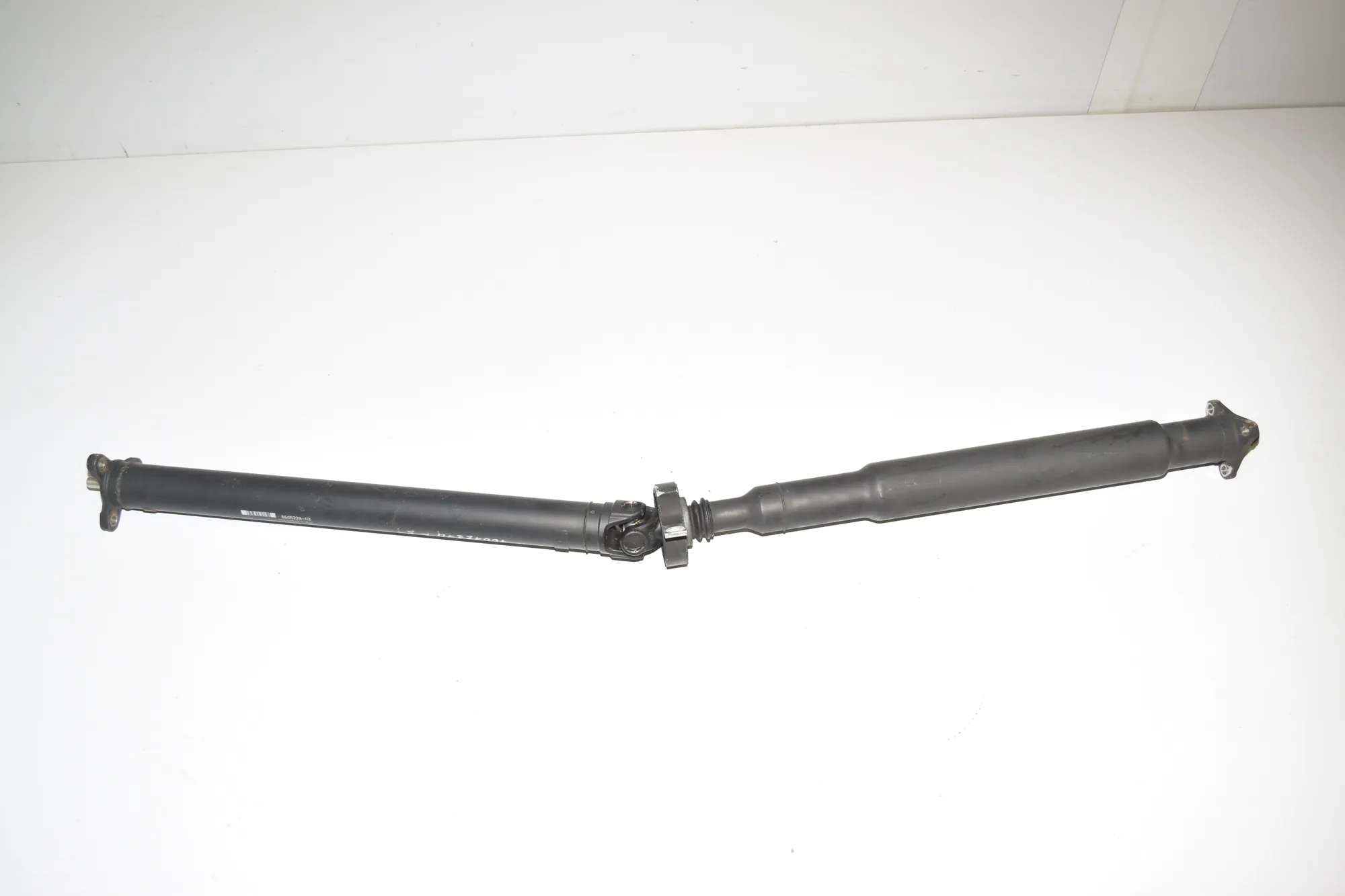Propshaft Cardan – OEM 8605228 · BMW 3 Touring (F31) 318 d 2017