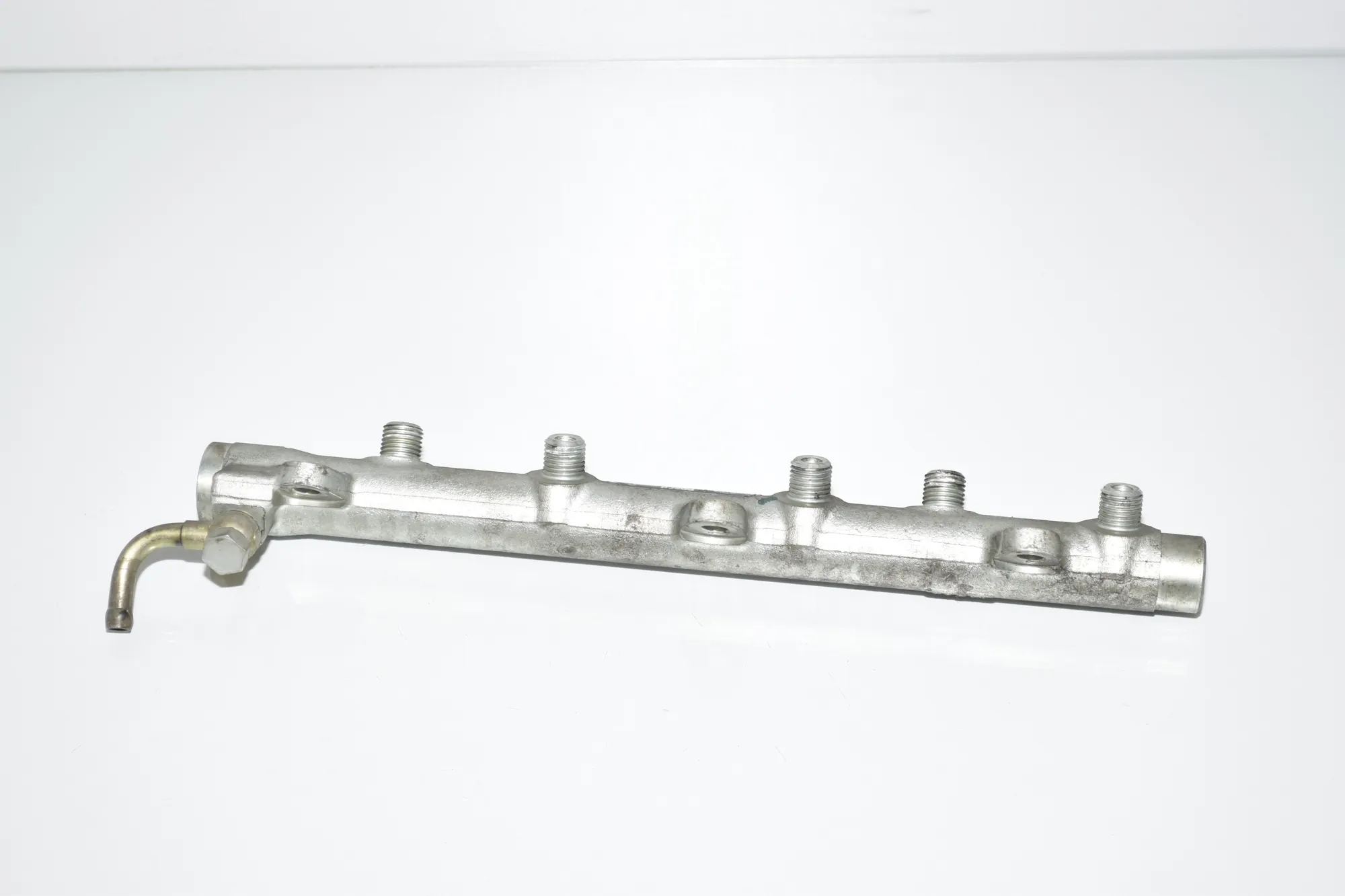 Fuel Rail – OEM 0445214030 · BMW 3 (E46) BMW 3 (E46) 320 d 2003 – 2