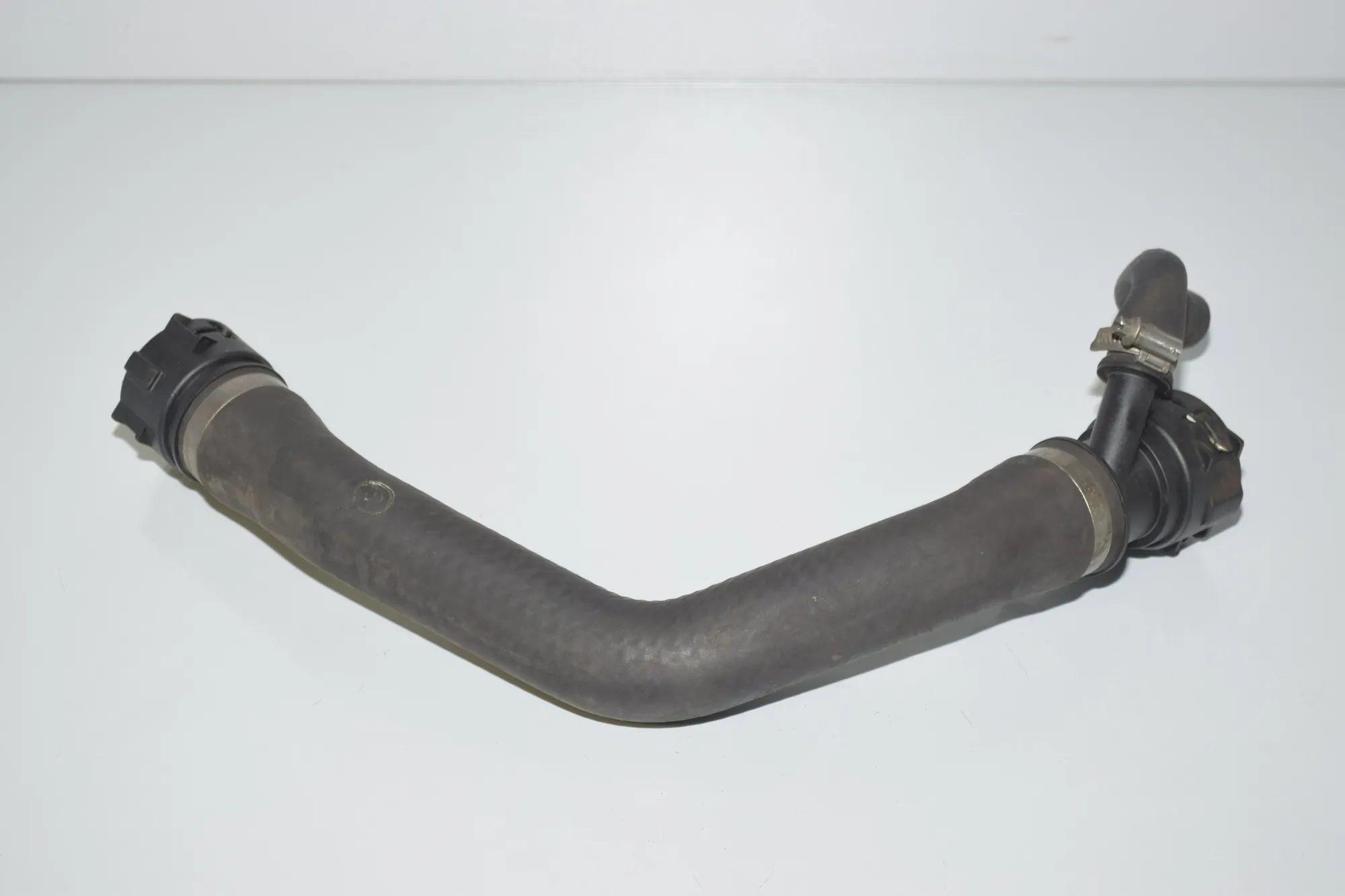 Coolant Hose Pipe – OEM 2247308 · BMW 3 (E46) BMW 3 (E46) 320 d 2004