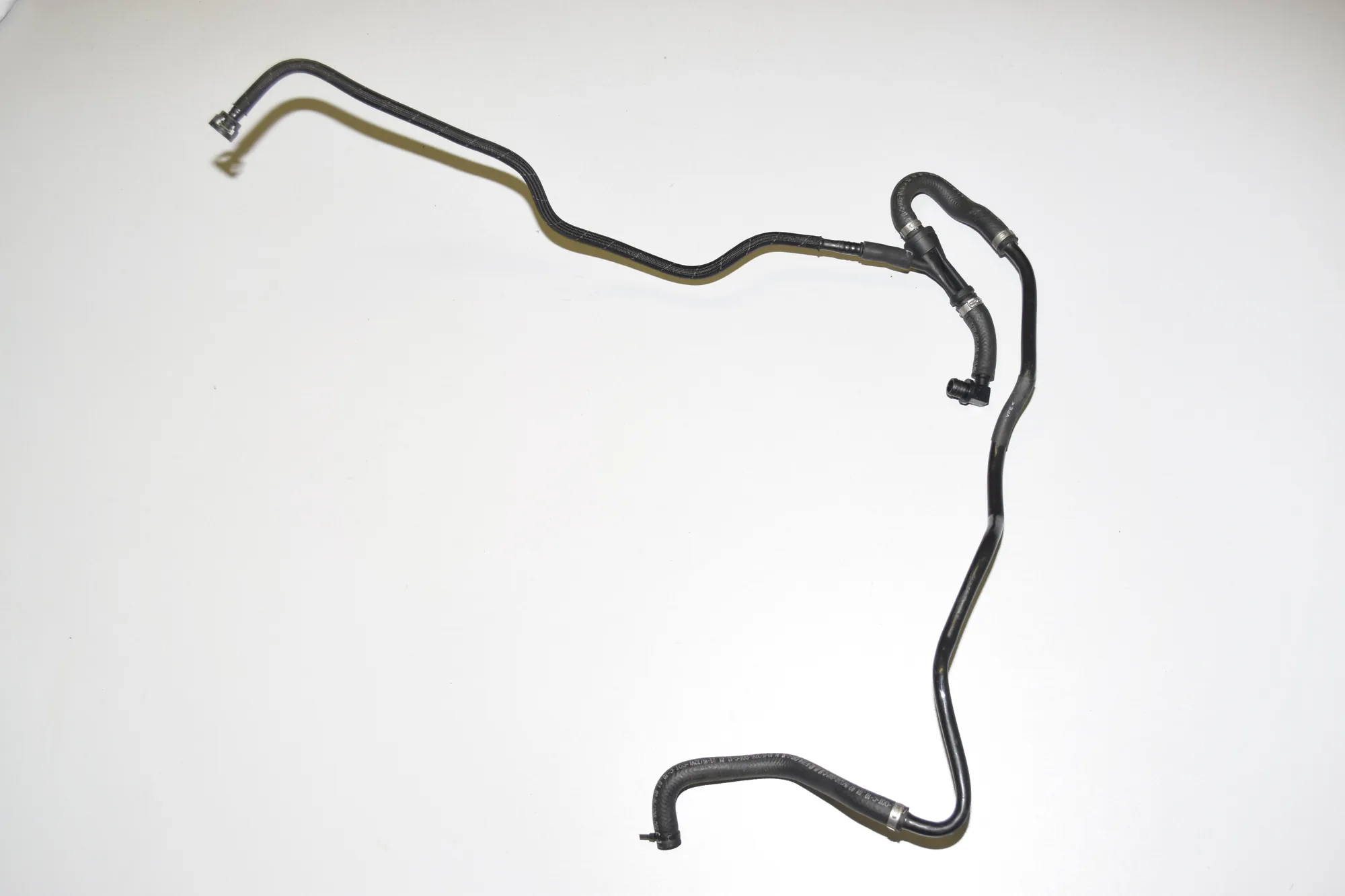 Vacuum Tube – OEM 1440127 · BMW X5 (E53) BMW X5 (E53) 4.6 is 2003 – 4