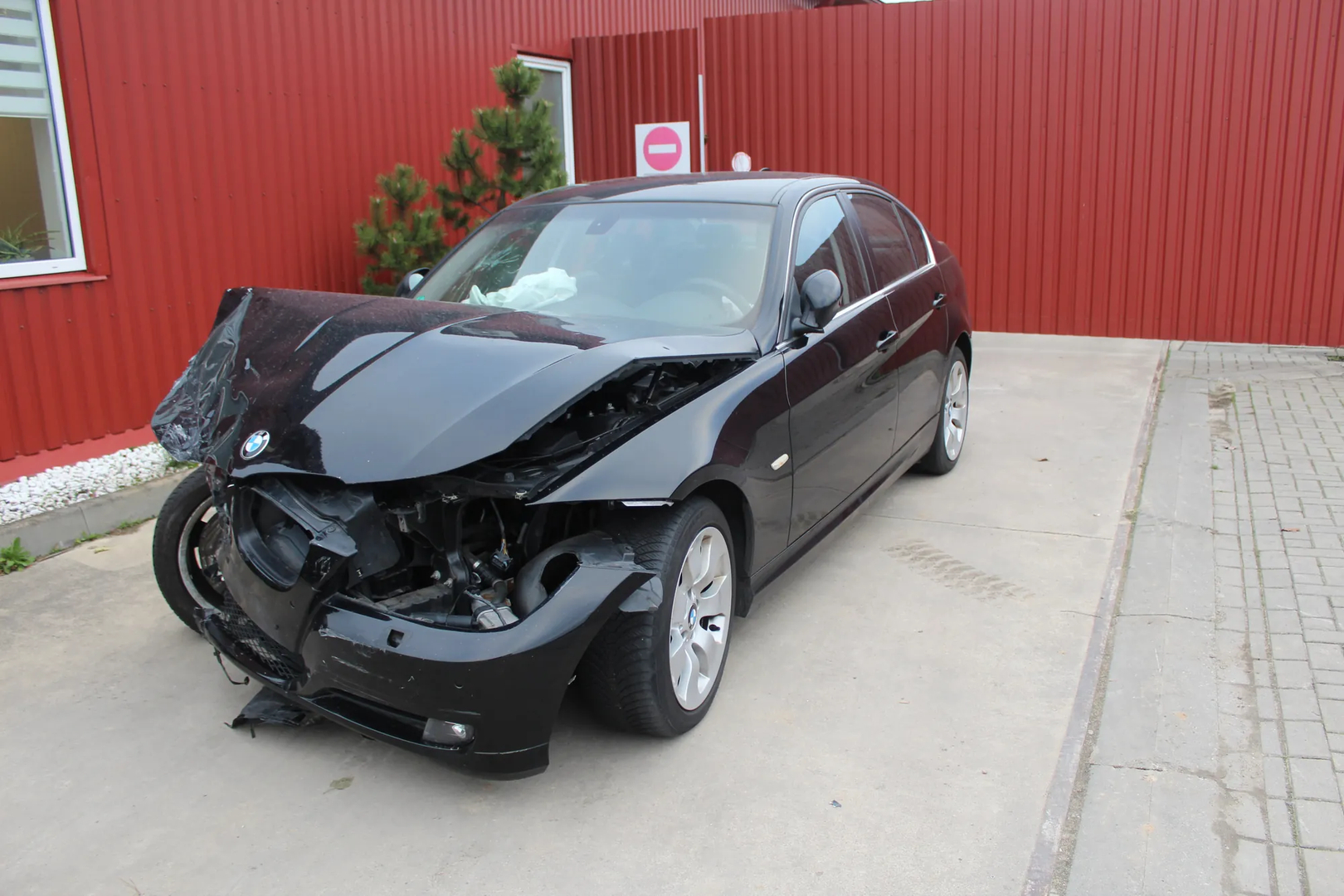 Front Windshield Wiper Mechanism – OEM 6978263 · BMW 3 (E90) 325 d 2011 – 8