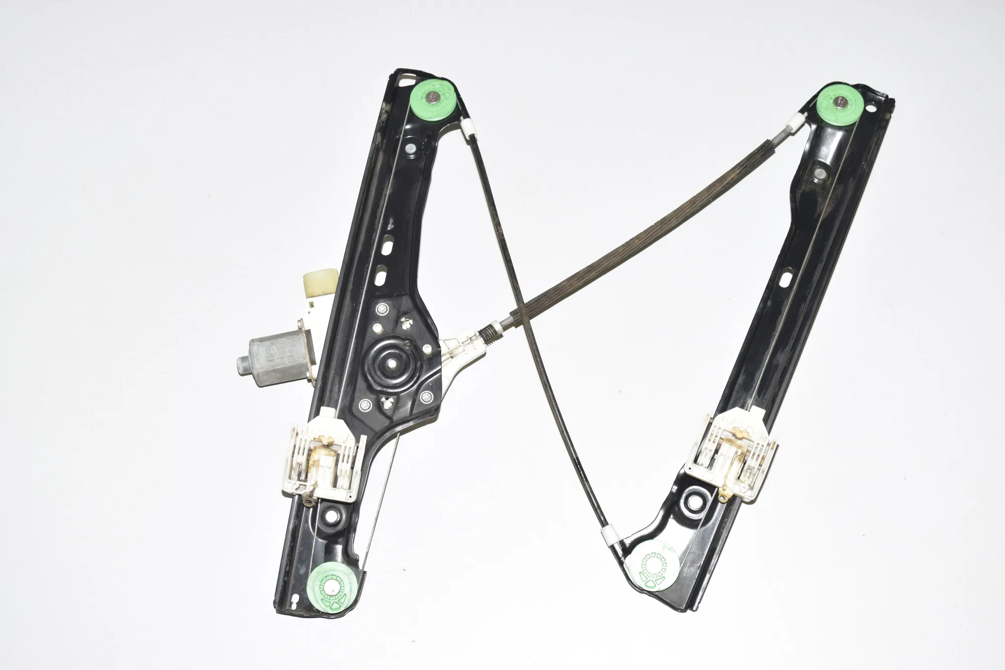 Front Left Door Window Regulator – OEM 6927027 · BMW 3 (E90) 325 d 2011 – 2