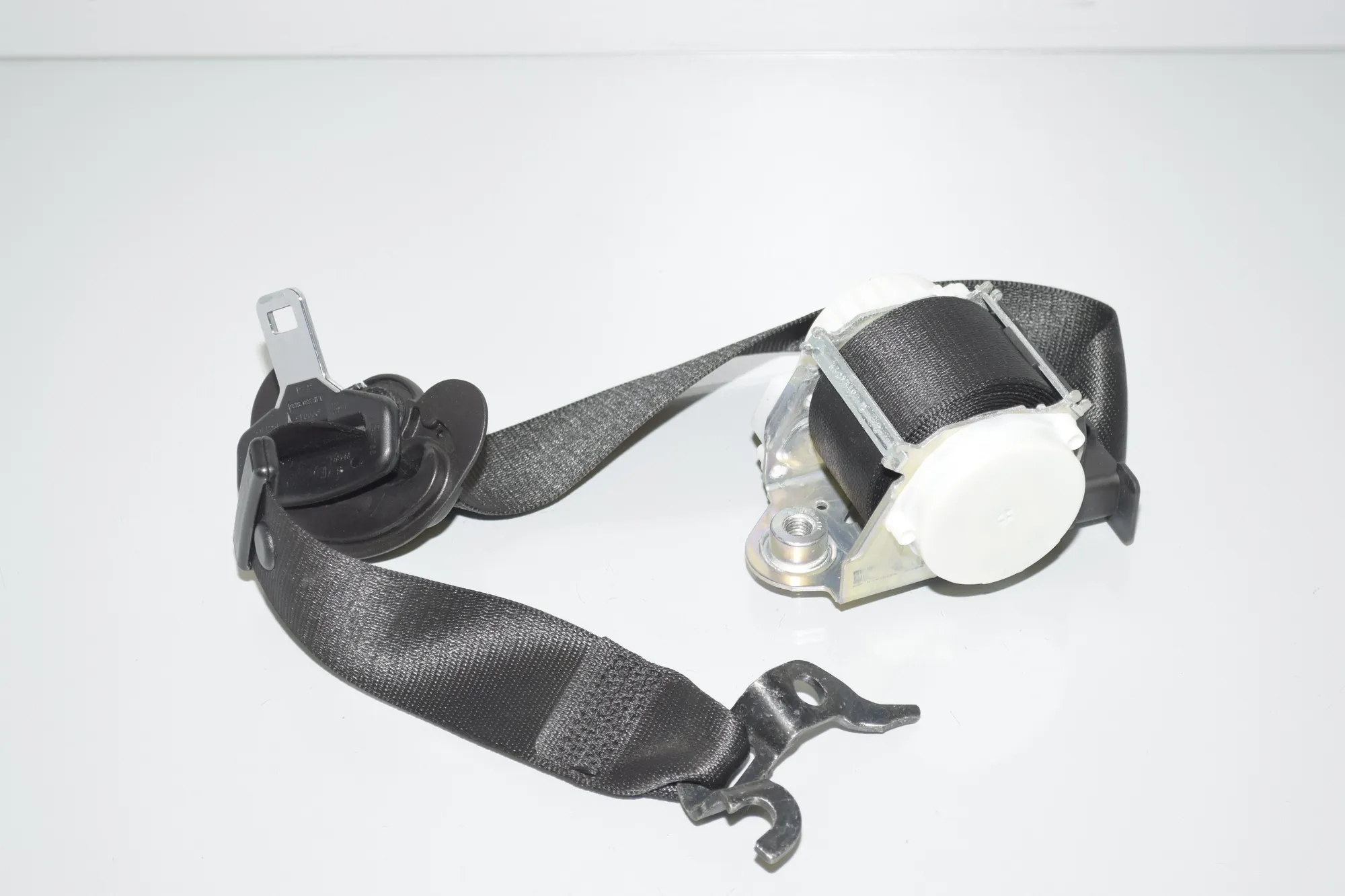 Front Right Seatbelt – OEM 7234768 · BMW 3 (E90) 325 d 2011 – 2