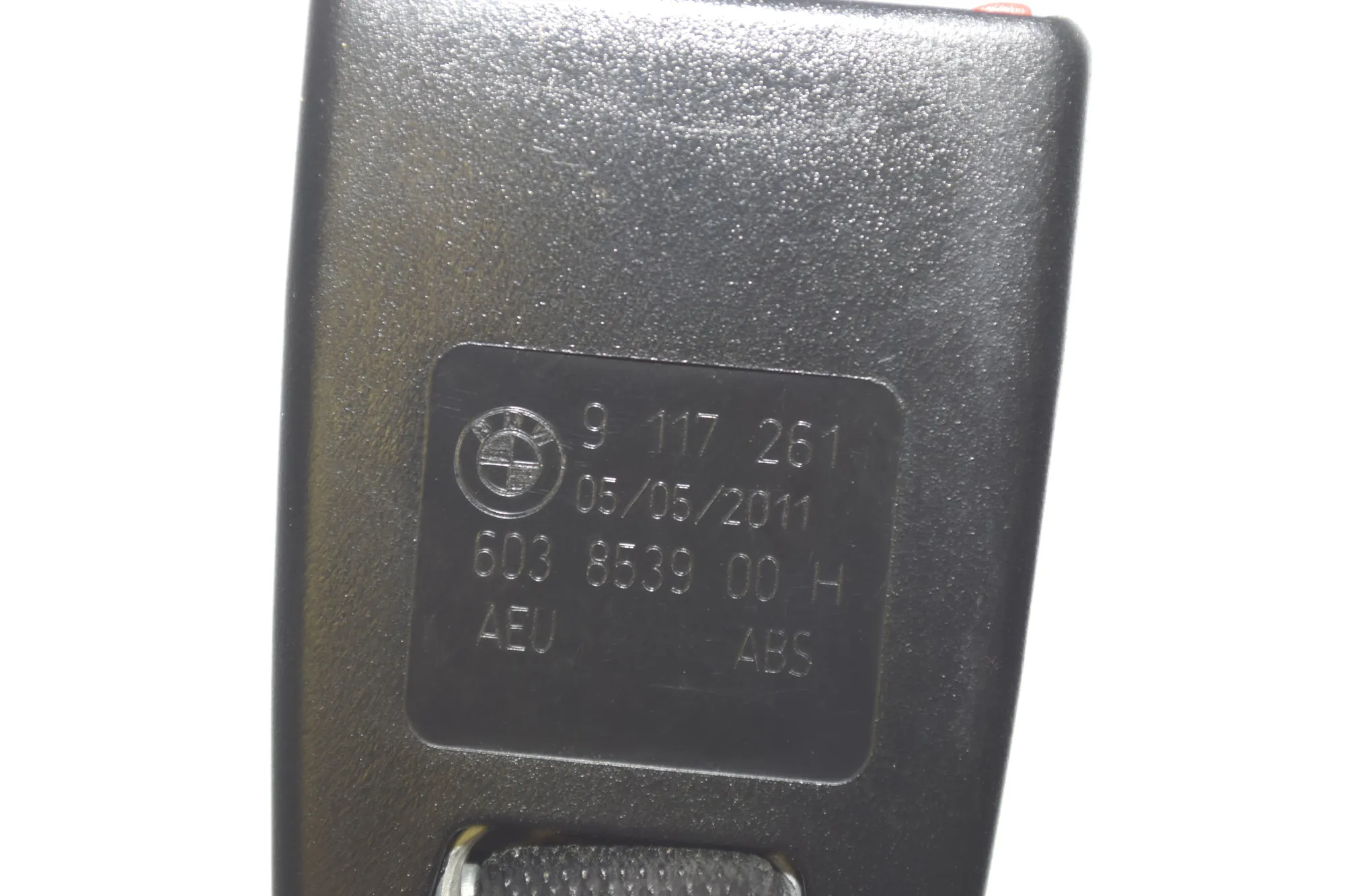 Rear Right Seat Buckle – OEM 9117261 · BMW 3 (E90) 325 d 2011 – 5