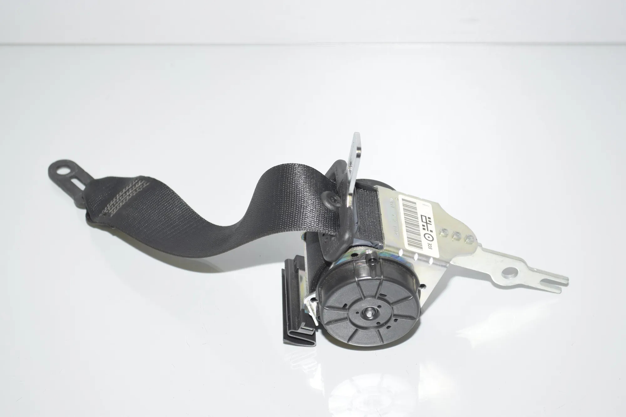 Rear Left Seatbelt – OEM 7245883 · BMW 3 (E90) 325 d 2011 – 3