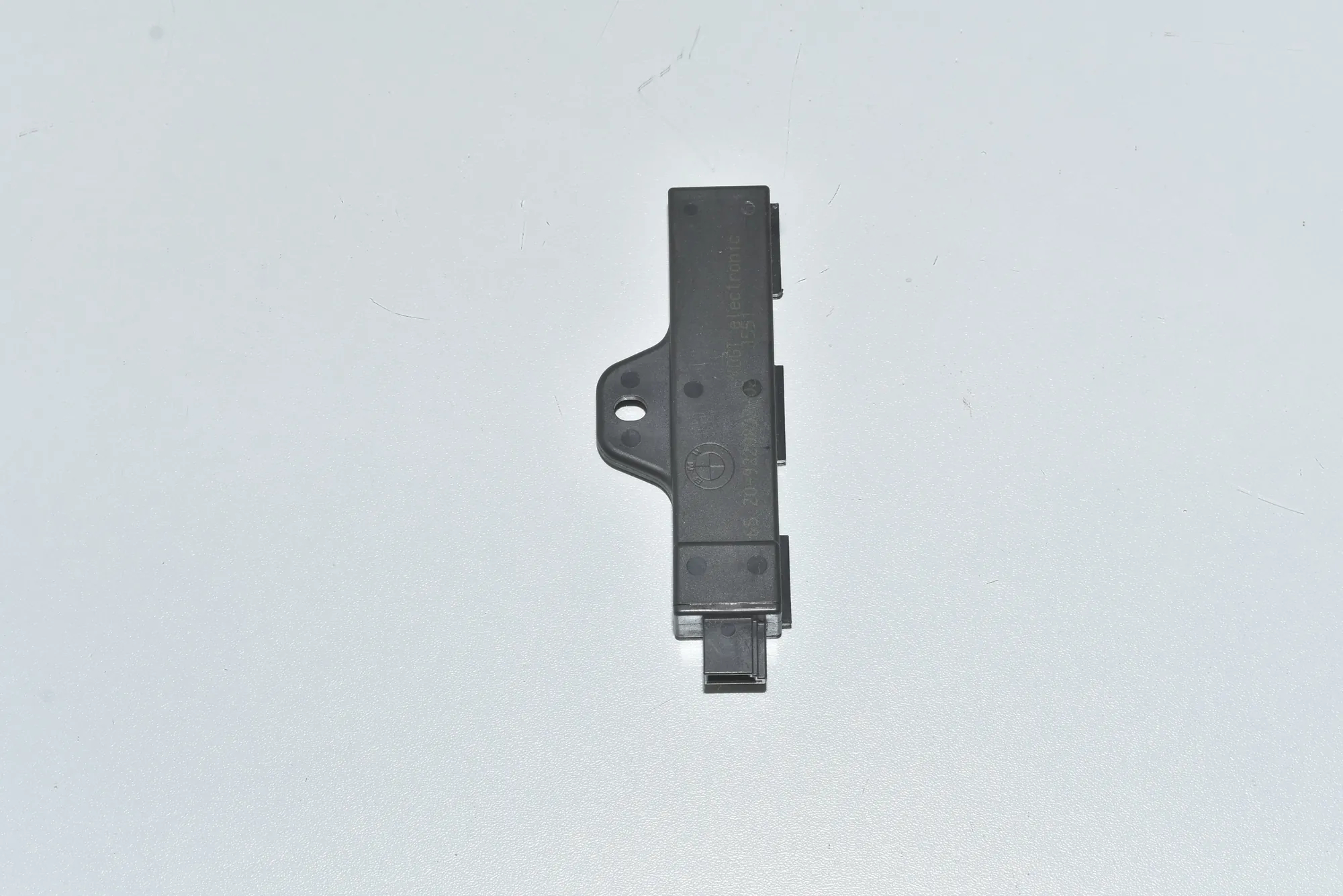 Antenna – OEM 65209220832 · BMW 5 (F10) 535 d xDrive 2015 – 2