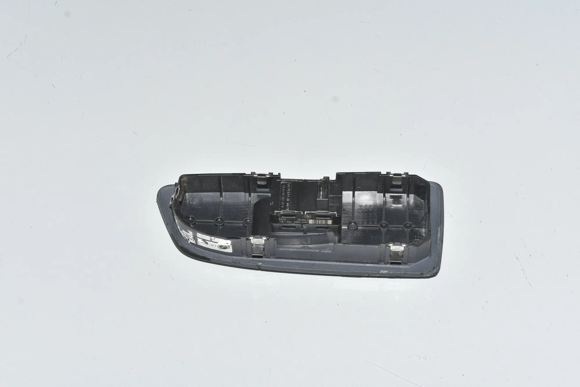 Front Left Door Window Switch – OEM 6970250 · BMW 1 (E87) BMW 1 (E87) 120 d 2005 – 3