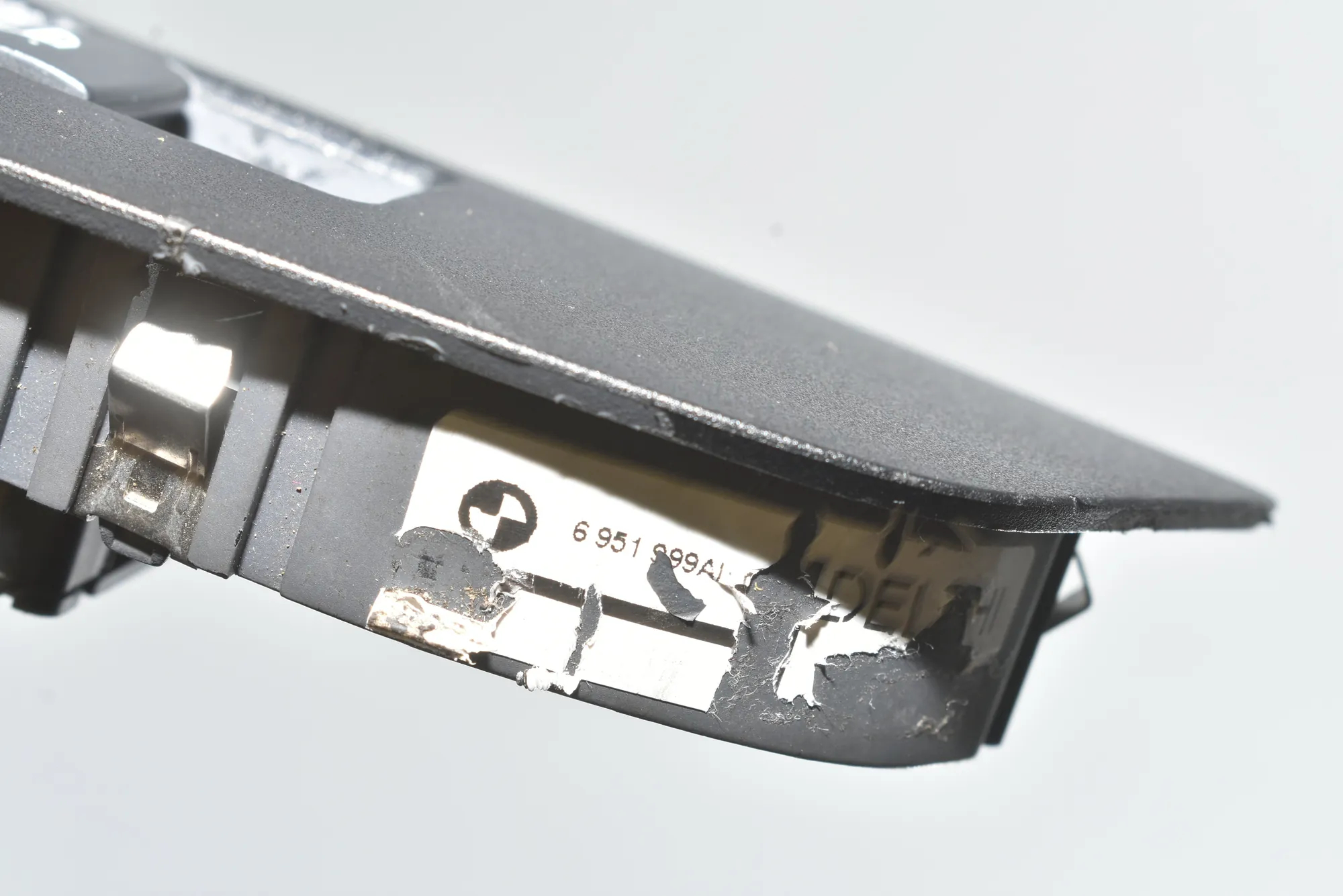 Front Left Door Window Switch – OEM 6970250 · BMW 1 (E87) BMW 1 (E87) 120 d 2005 – 5