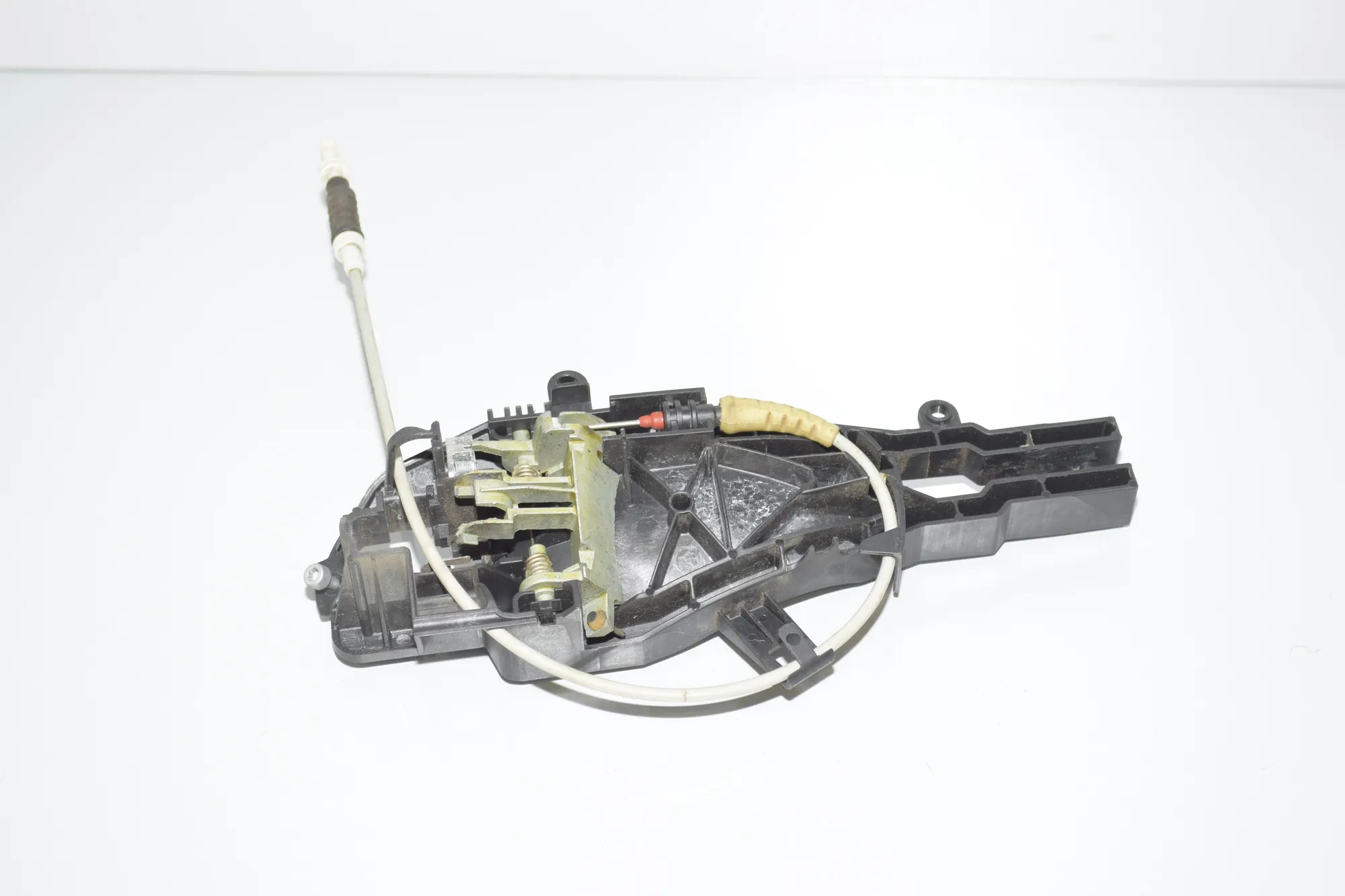 Rear Right Door Interior Handle Frame – OEM 51227199840 · BMW 3 (E90) 325 d 2011