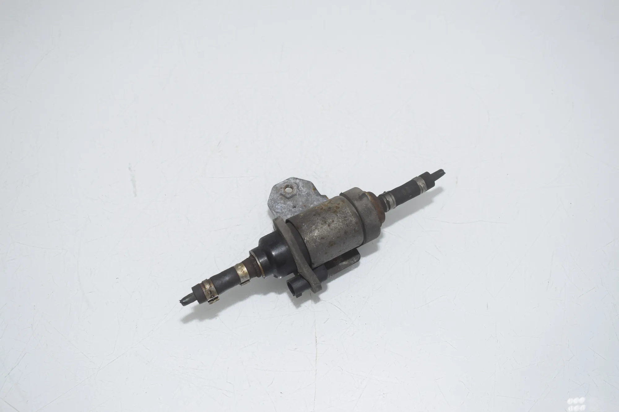 Webasto Heater Pump – OEM 9171509 · BMW 7 (F01, F02) 750 i 2010 – 3