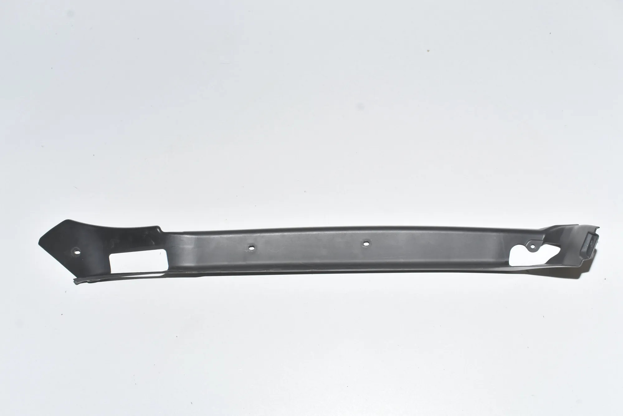 Tailgate Bootlid Trim – OEM 51497190775 · BMW X6 (E71, E72) xDrive 40 d 2010