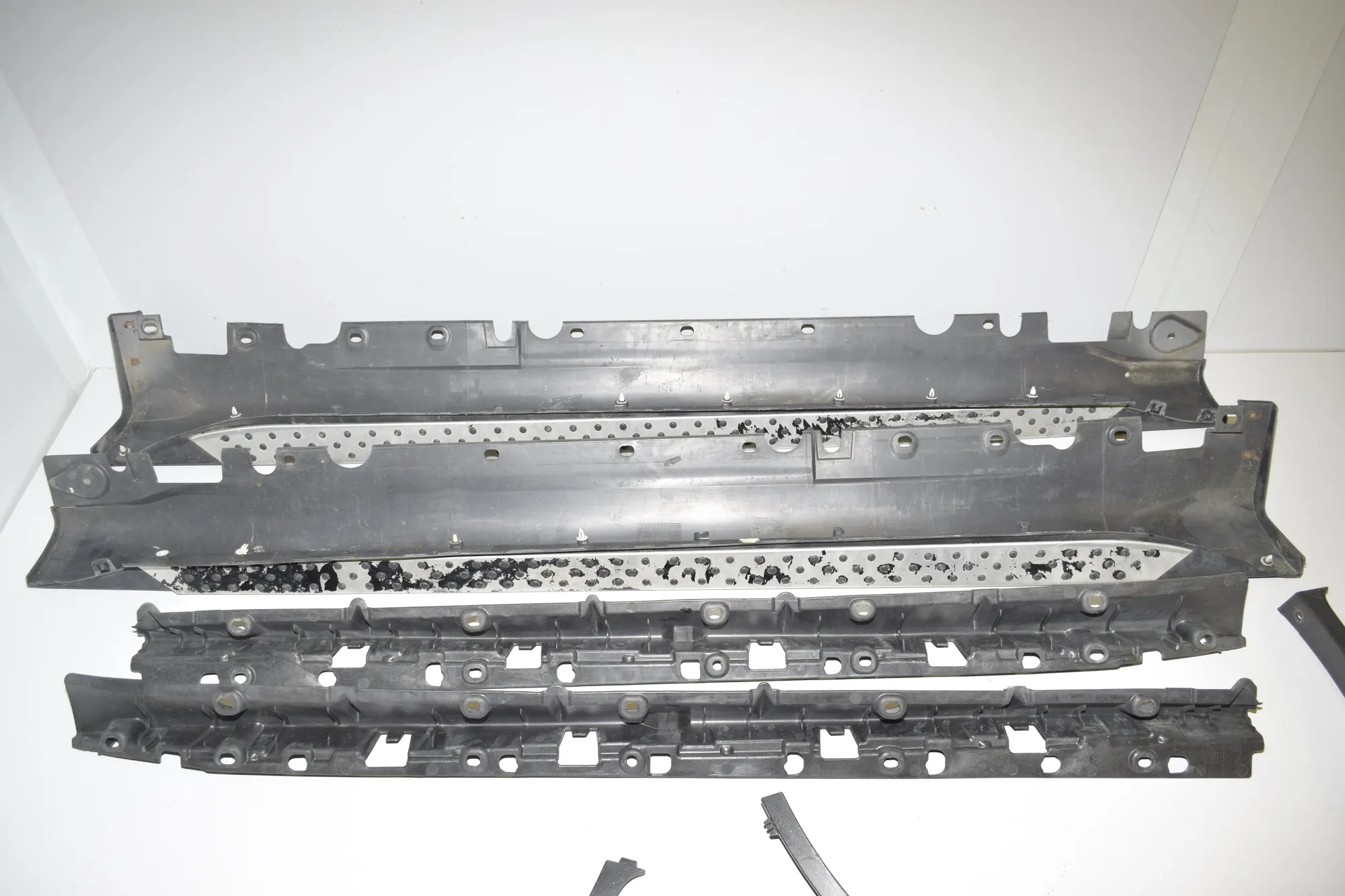 Sideskirt Kit – OEM 7176329 · BMW X6 (E71, E72) xDrive 40 d 2010 – 4