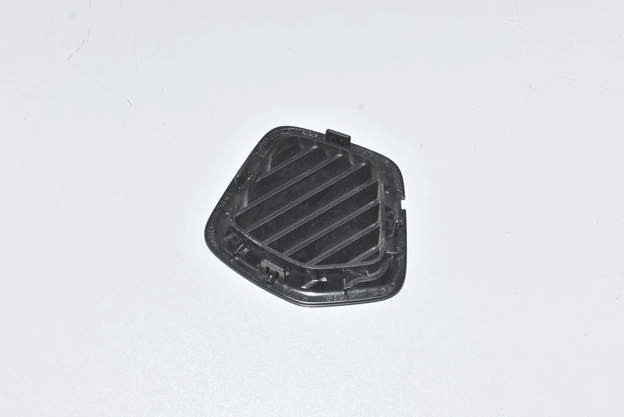 Other Interior Parts – OEM 51169284988 · BMW i3 (I01) BMW i3 (I01) Hybrid 2016 – 3