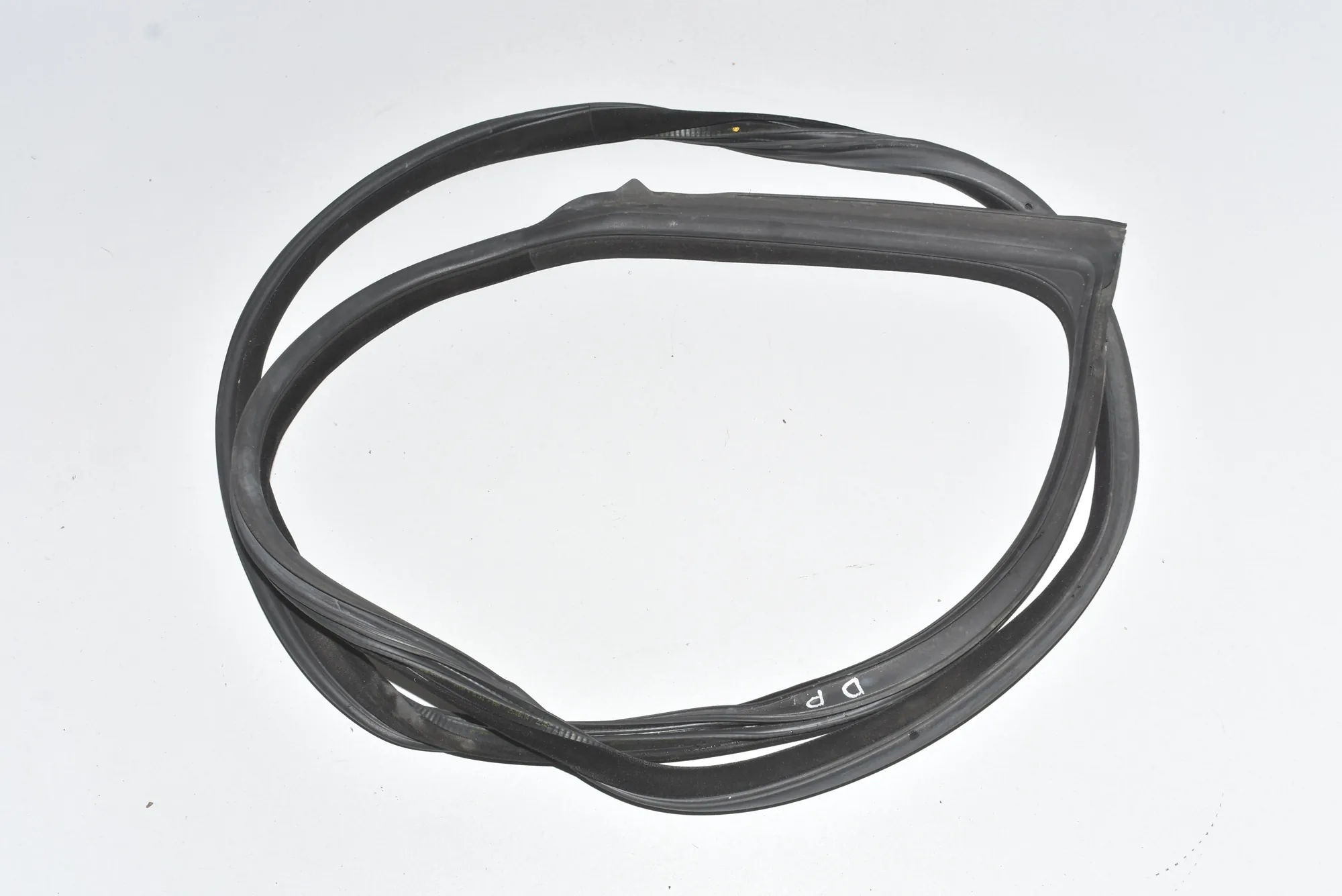 Front Left Door Seal Rubber – OEM 7279741 · BMW 4 Coupe (F32, F82) 435 d xDrive 2014 – 2