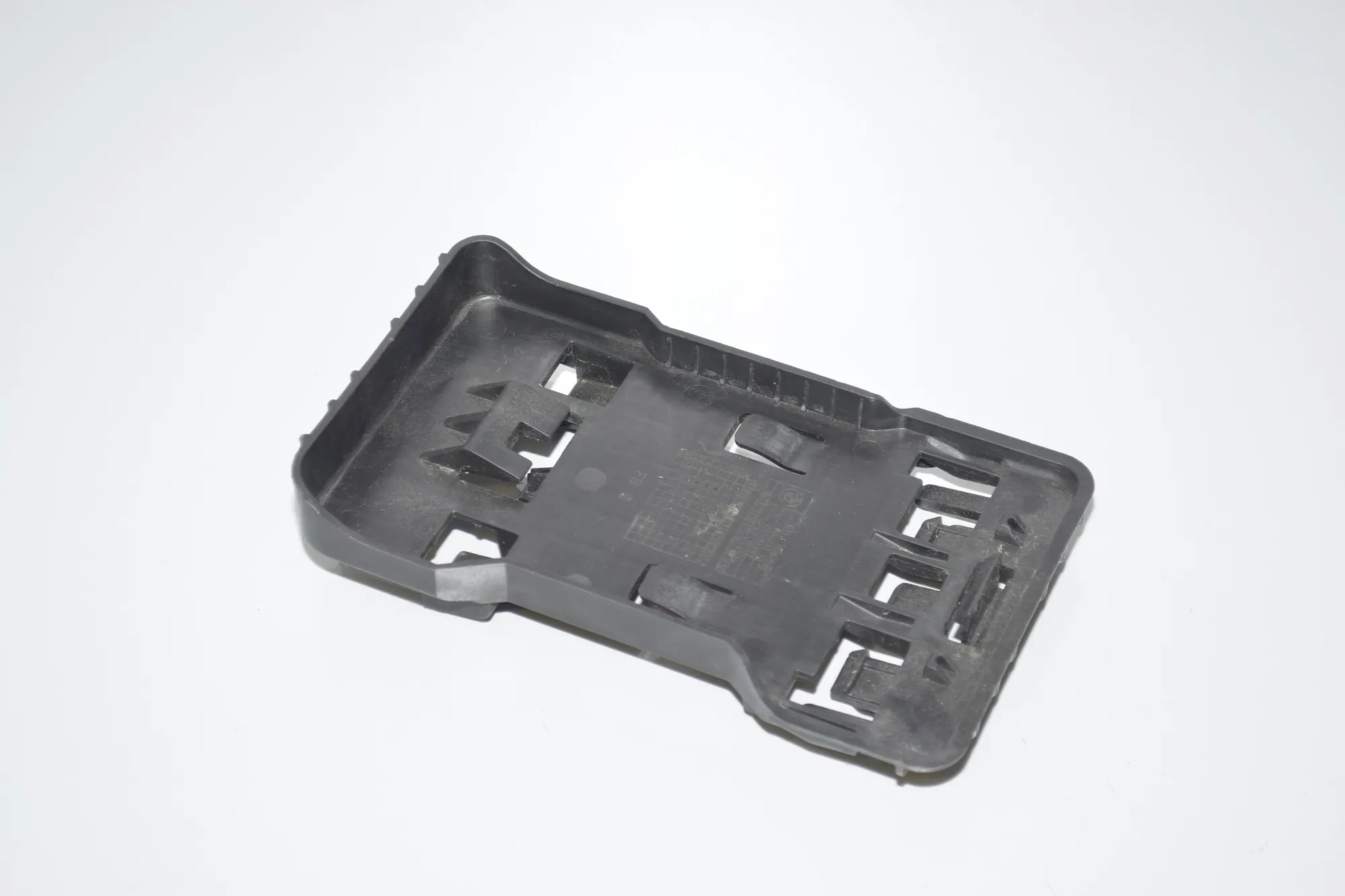 Bracket – OEM 61139380999 · BMW i3 (I01) BMW i3 (I01) Electric 2015 – 3