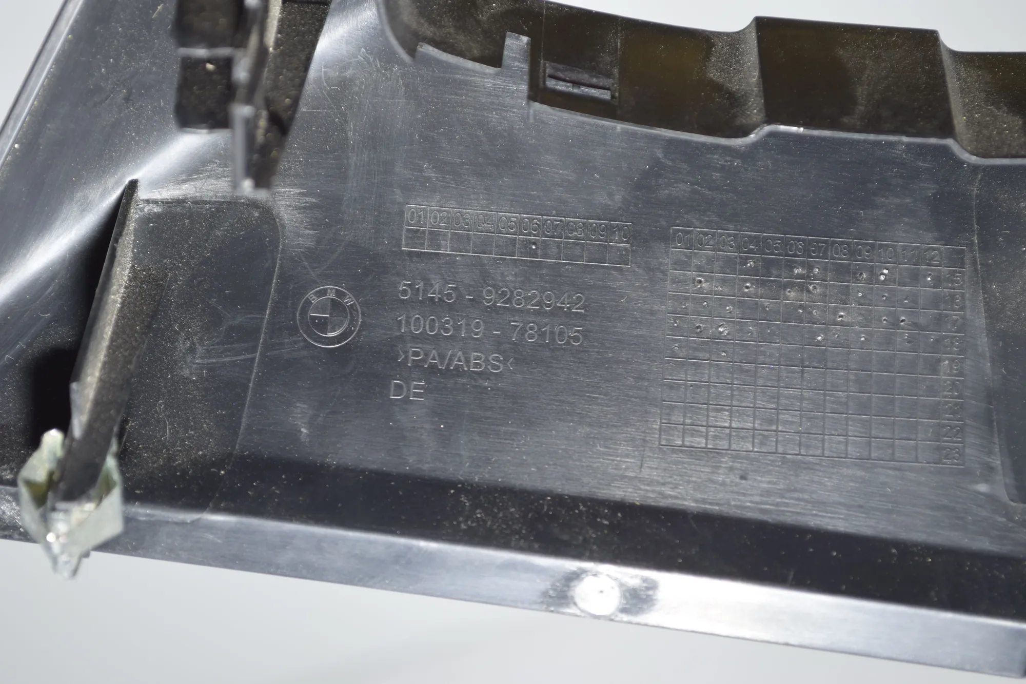 Dashboard Lower Trim – OEM 51459282942 · BMW i3 (I01) BMW i3 (I01) Electric 2014 – 5