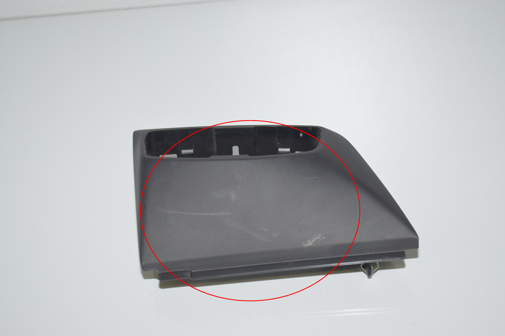 Dashboard Lower Trim – OEM 51459282942 · BMW i3 (I01) BMW i3 (I01) Electric 2014 – 6