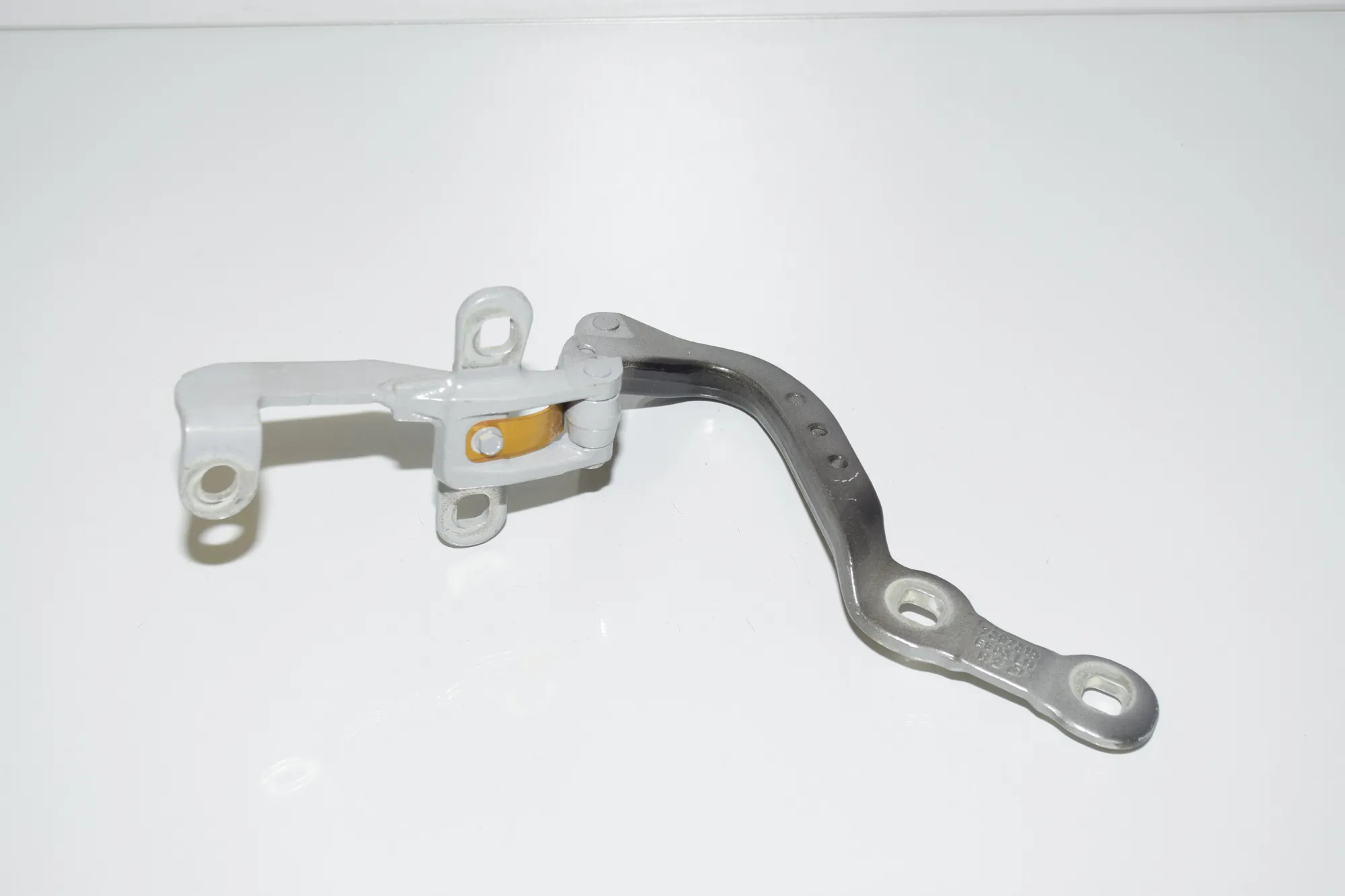 Left Side Bootlid Hinge – OEM 7397315 · BMW X3 (G01, F97) (2017 - -) xDrive 30d 2018 – 3