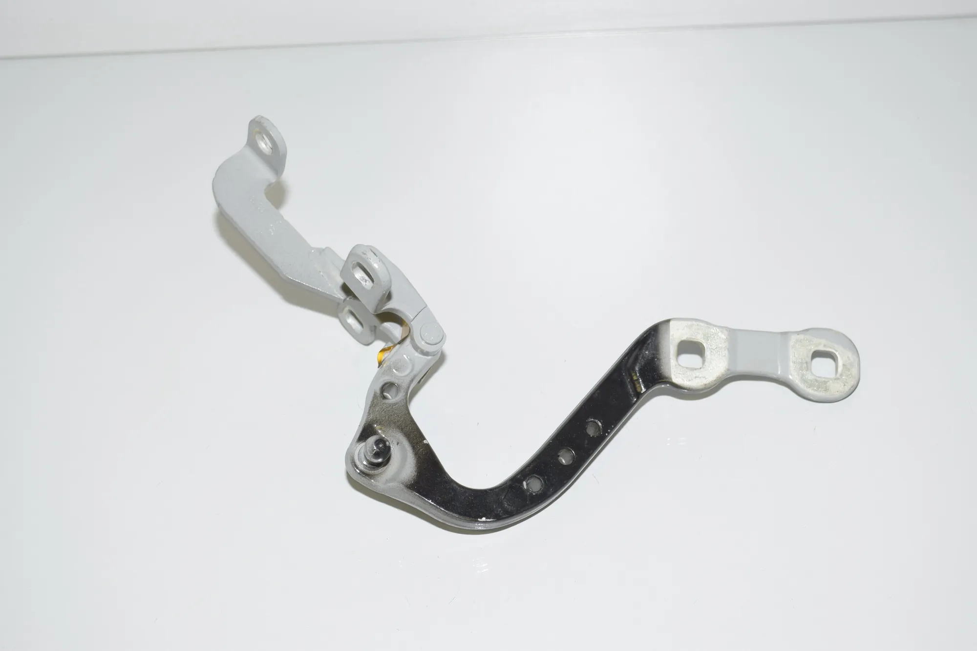 Left Side Bootlid Hinge – OEM 7397315 · BMW X3 (G01, F97) (2017 - -) xDrive 30d 2018 – 2