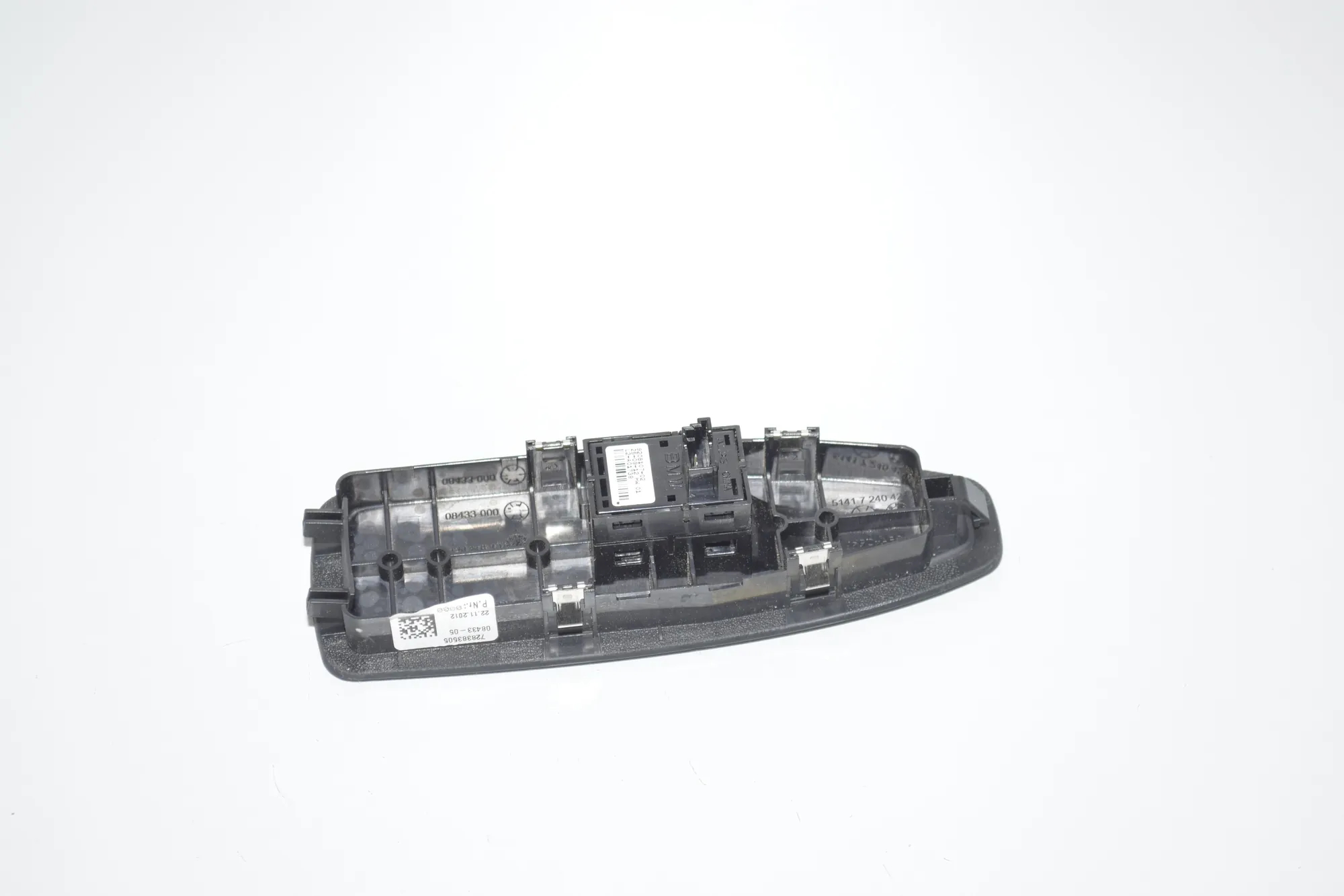 Front Right Door Window Switch – OEM 9208107 · BMW 3 Touring (F31) 330 d 2012 – 3