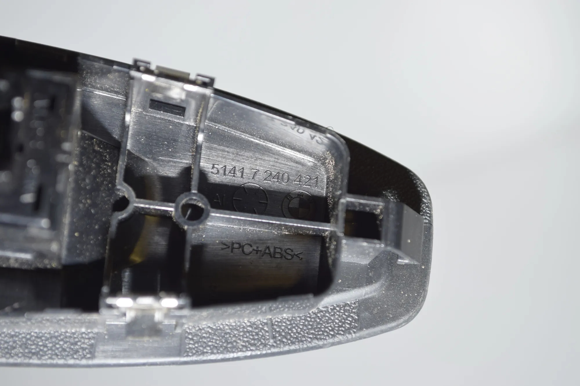 Front Right Door Window Switch – OEM 9208107 · BMW 3 Touring (F31) 330 d 2012 – 5