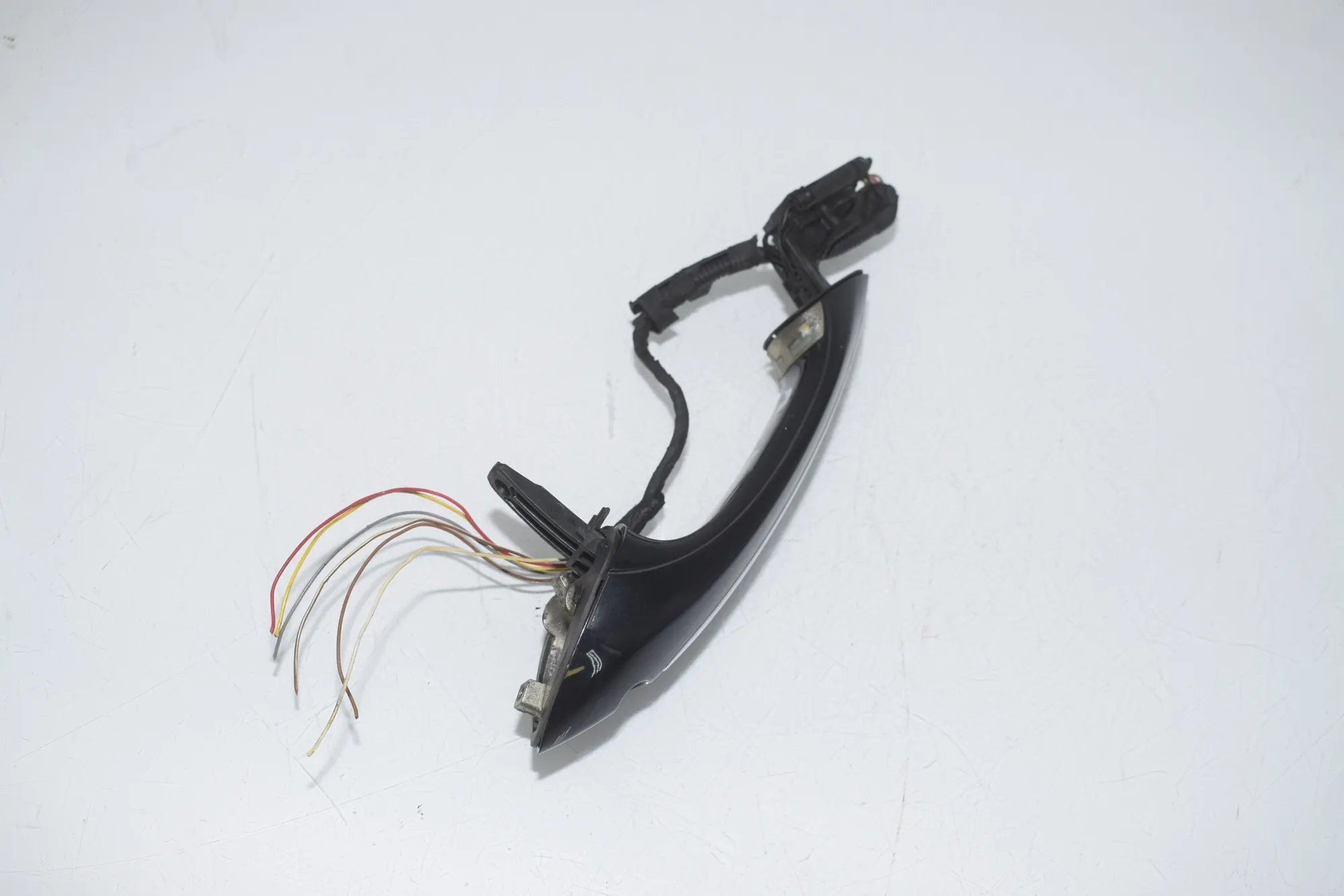 Front Left Door Exterior Handle – OEM 7249979 · BMW 7 (F01, F02) 750 i 2010 – 4