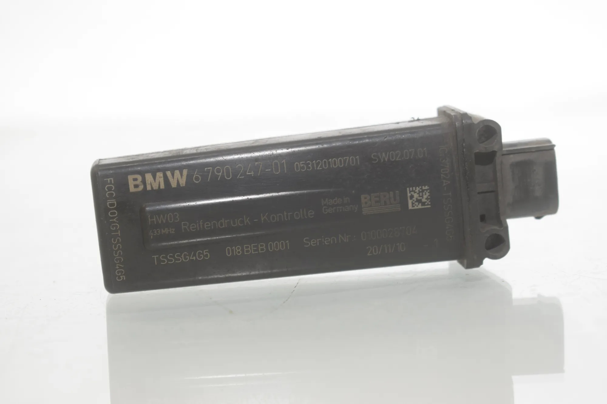 Tyre Pressure Sensor – OEM 6790247 · BMW 7 (F01, F02) 750 i 2010 – 5
