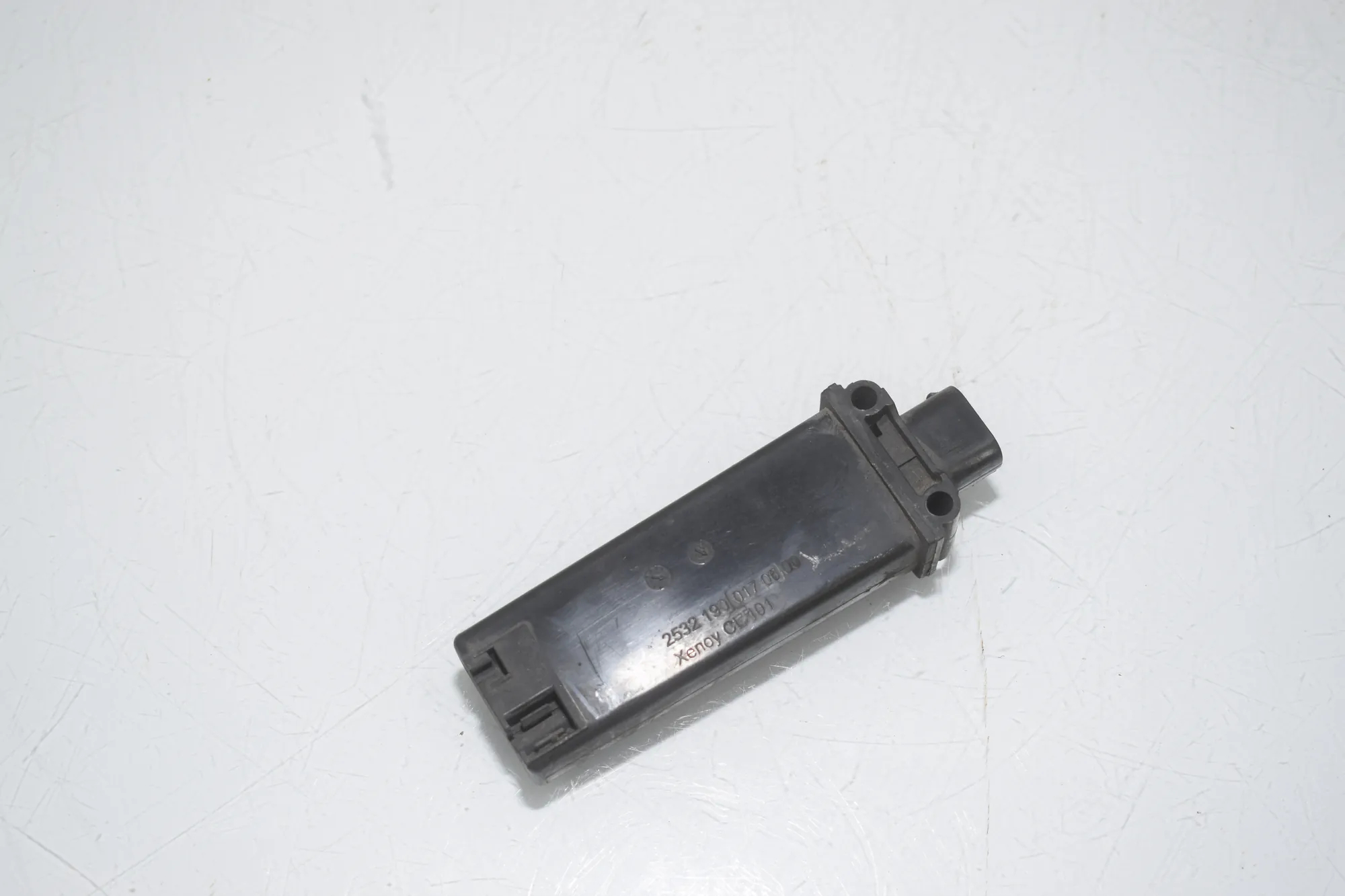 Tyre Pressure Sensor – OEM 6790247 · BMW 7 (F01, F02) 750 i 2010 – 3