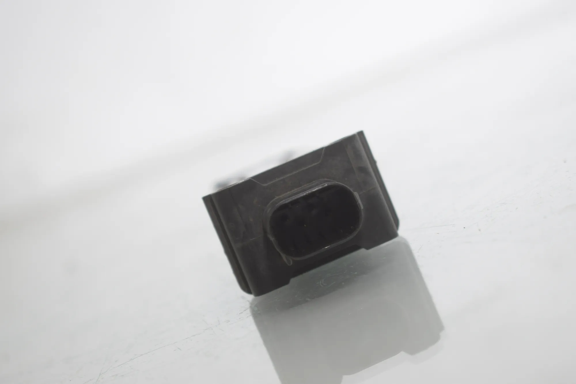 Tyre Pressure Sensor – OEM 6790247 · BMW 7 (F01, F02) 750 i 2010 – 4