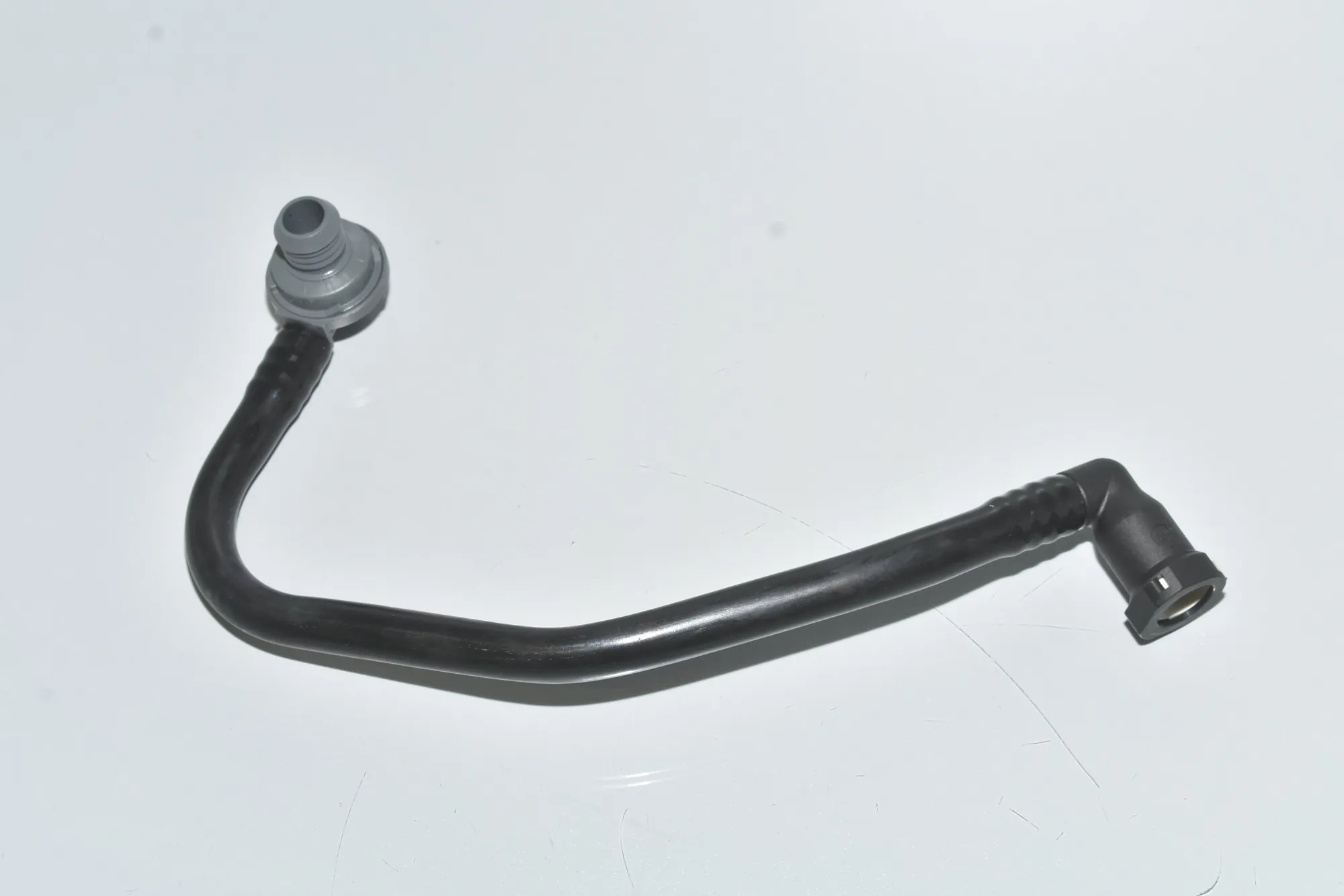 Vacuum Tube – OEM 7577336 · BMW 3 Touring (E91) 330 d 2011