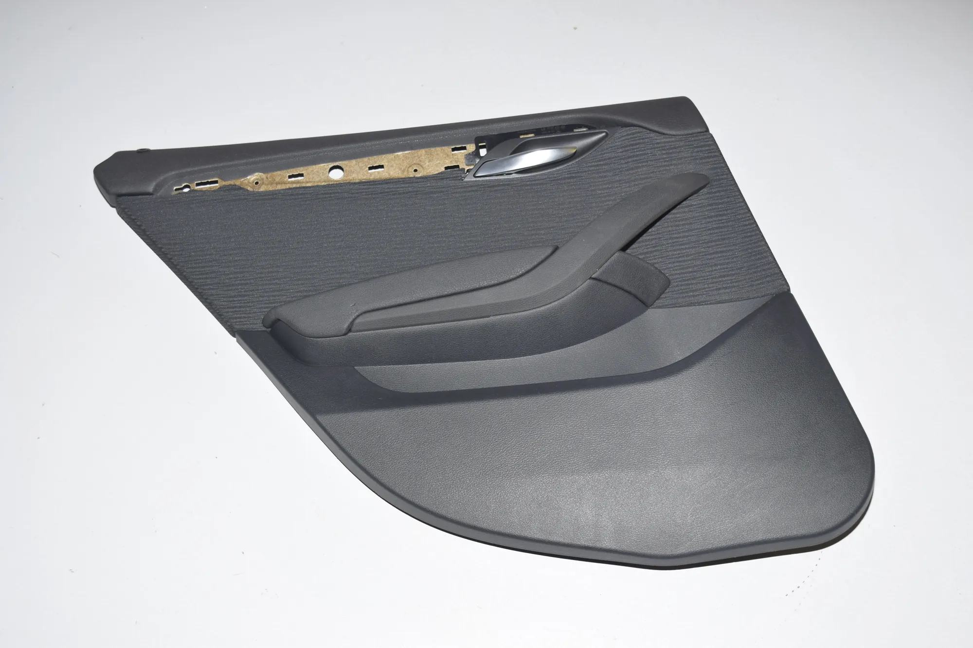 Rear Left Door Panel – OEM 2991536 · BMW X1 (E84) BMW X1 (E84) sDrive 18 d 2010