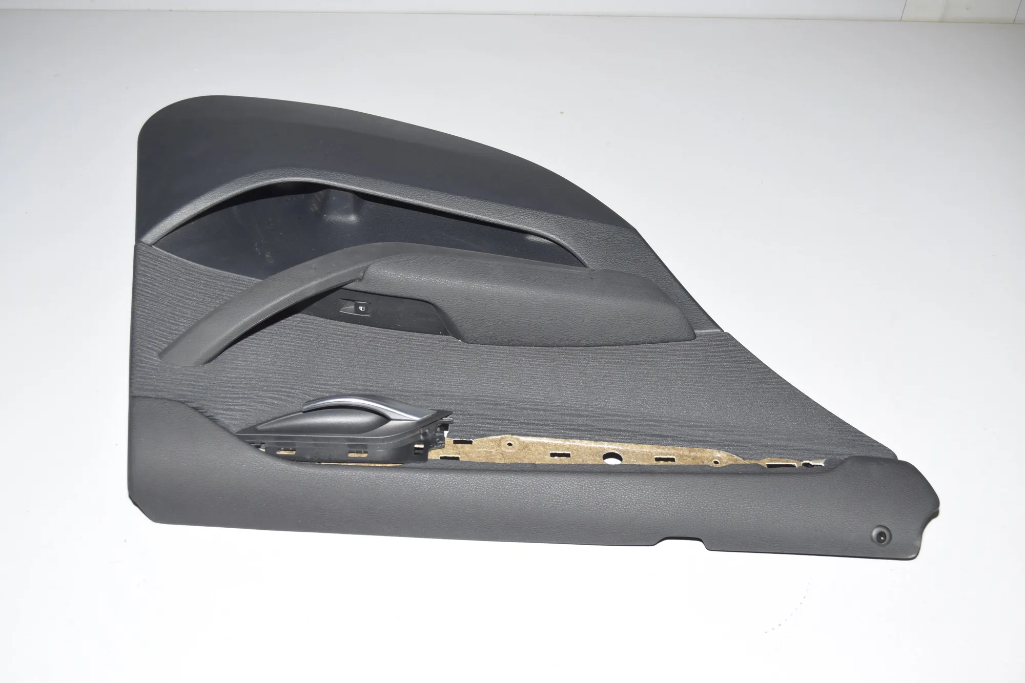 Rear Left Door Panel – OEM 2991536 · BMW X1 (E84) BMW X1 (E84) sDrive 18 d 2010 – 3