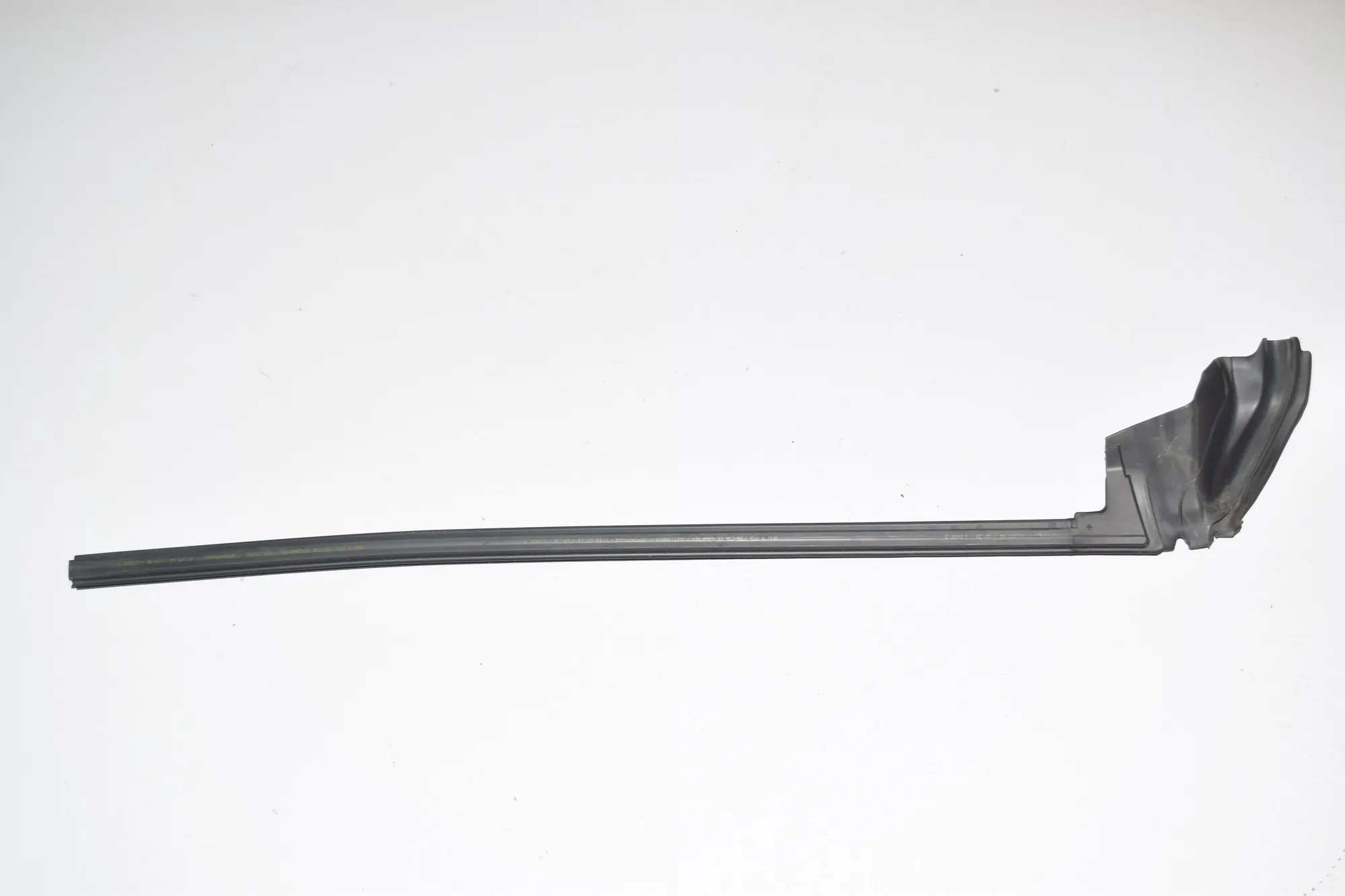 Front Left Door Rubber Seal – OEM 7279735 · BMW 4 Coupe (F32, F82) 435 d xDrive 2014 – 2