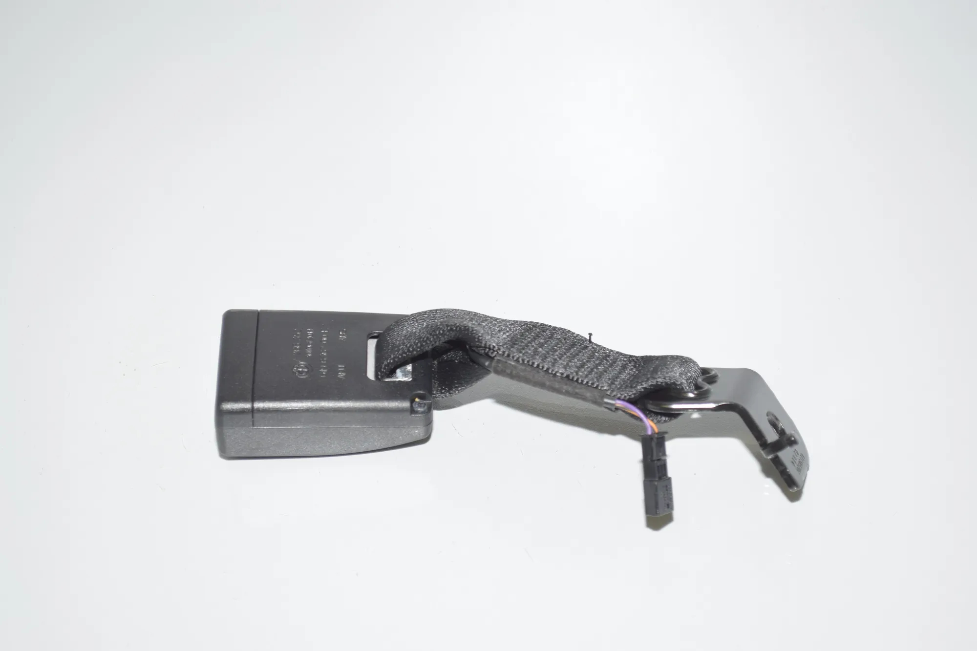 Rear Left Seat Buckle – OEM 7266352 · BMW 4 Coupe (F32, F82) 435 d xDrive 2014 – 4
