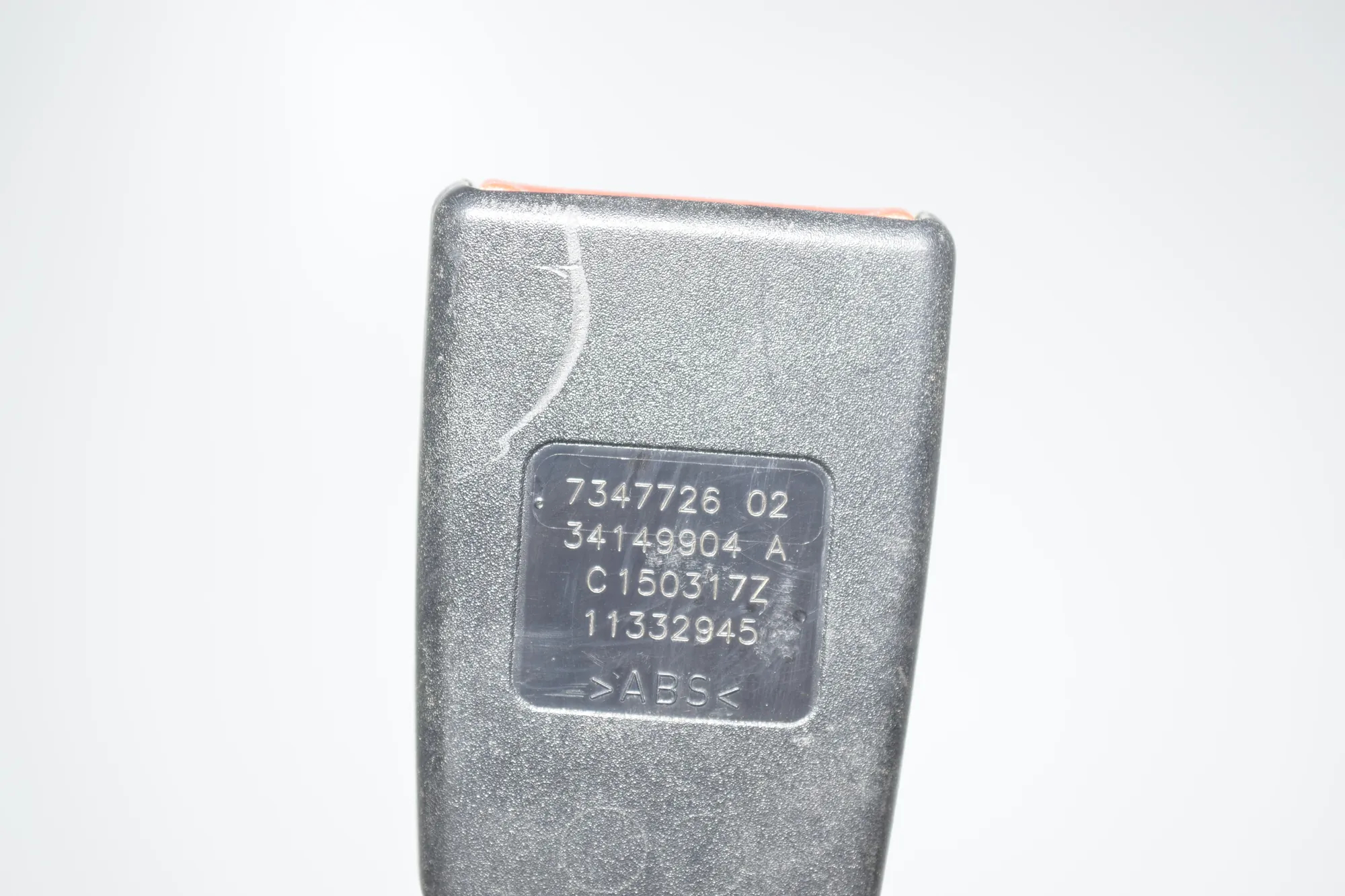 Rear Right Seat Buckle – OEM 7347726 · BMW i3 (I01) Hybrid 2017 – 5