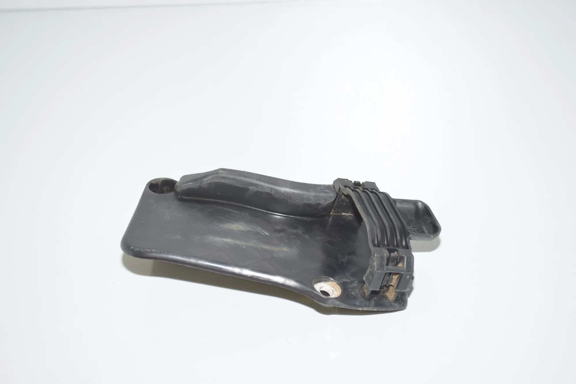 Bracket – OEM 9362253 · BMW i3 (I01) Hybrid 2017 – 2
